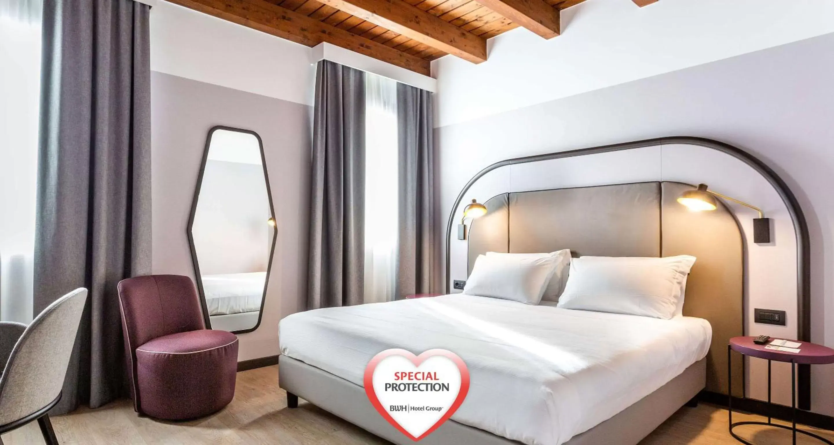 Bed in BEST WESTERN Titian Inn Hotel Treviso