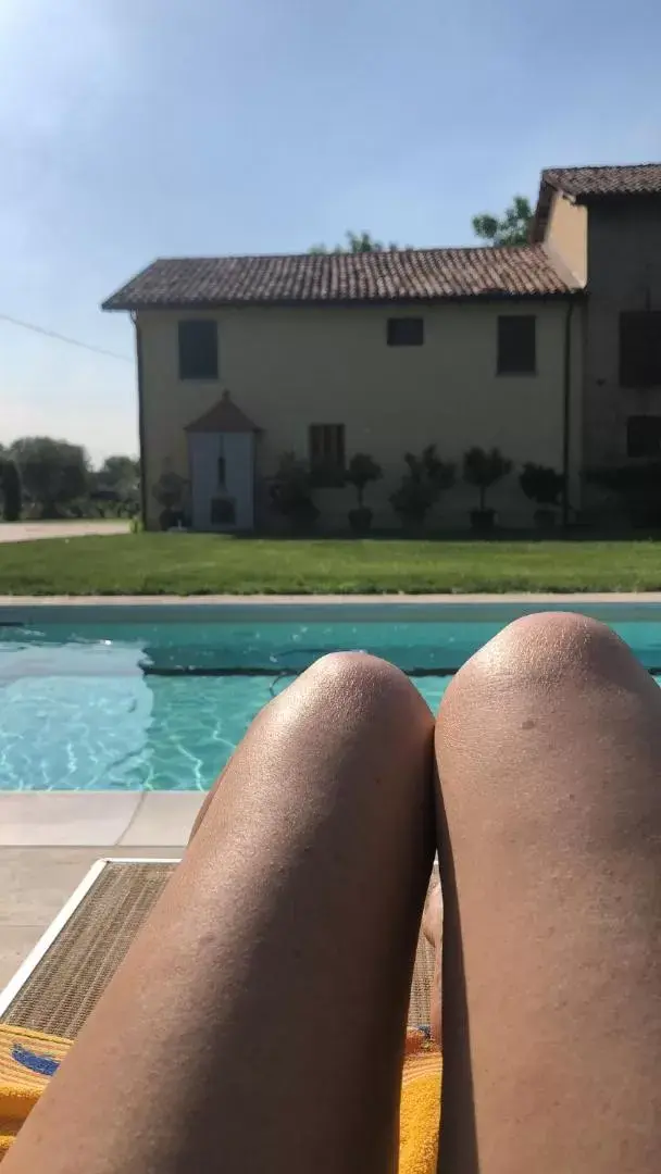 Swimming Pool in La Casa di Valeria - Modena