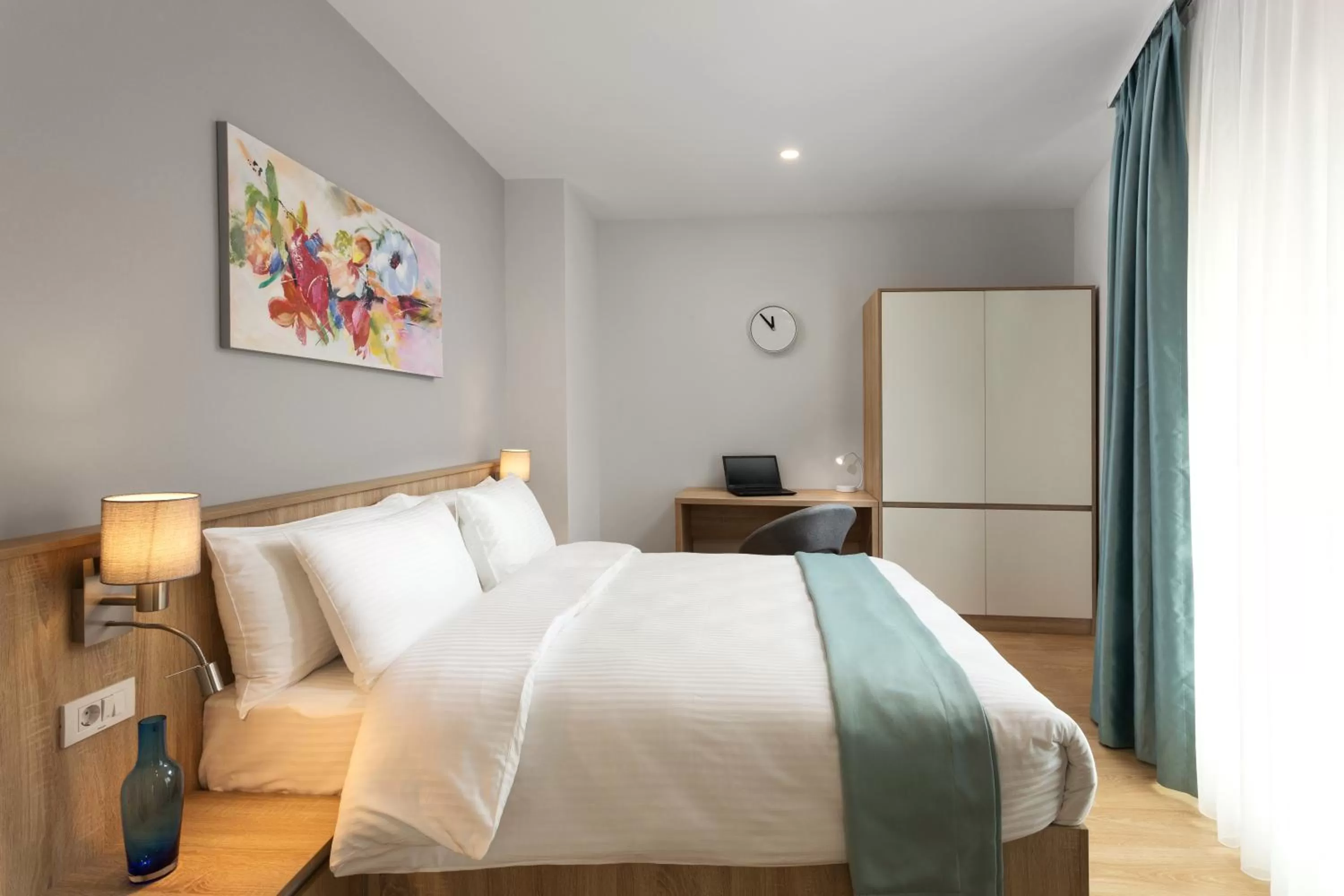 Bedroom, Bed in Athina Suites Hotel