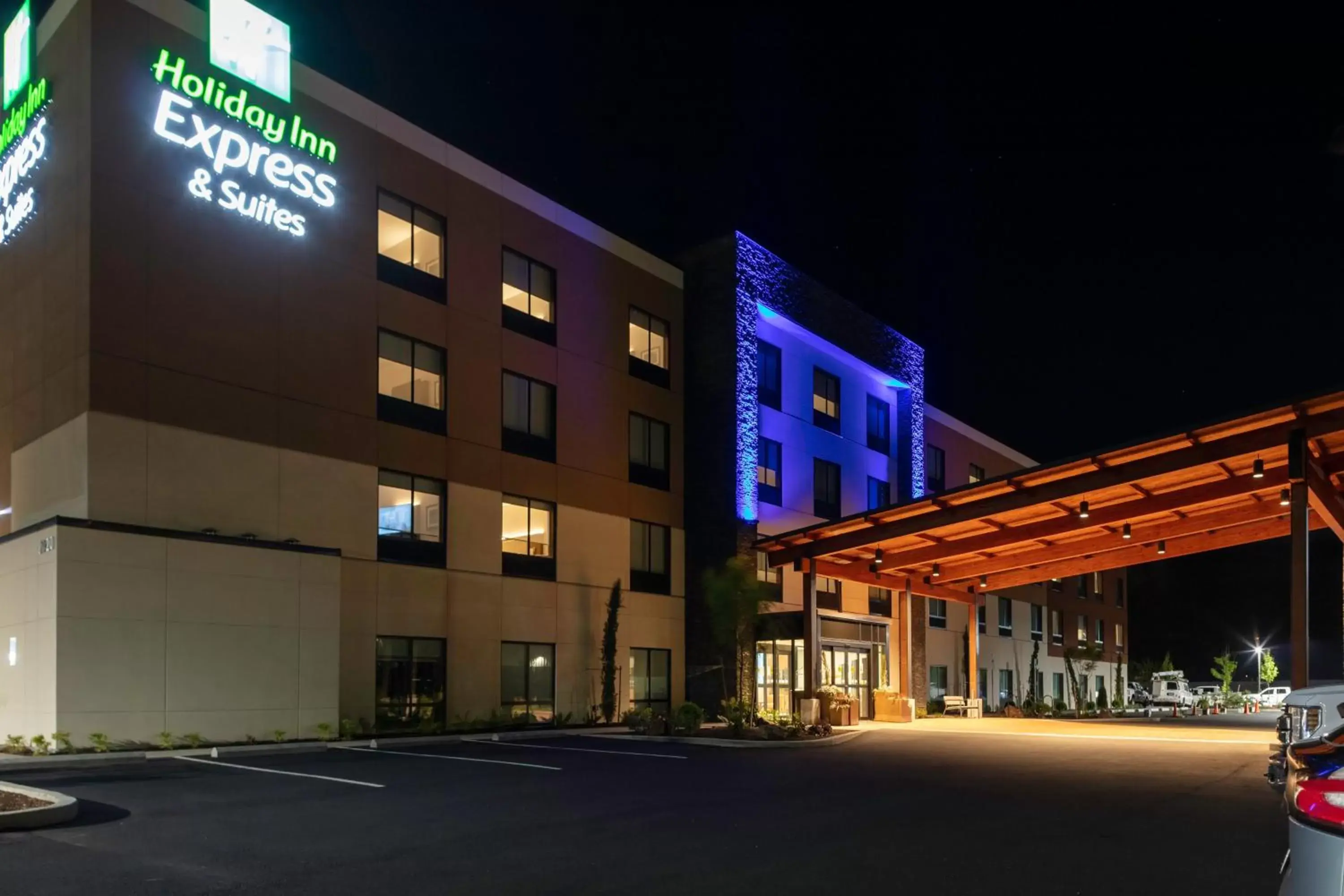 Property building in Holiday Inn Express & Suites - The Dalles by IHG Property building in Holiday Inn Express & Suites - The Dalles by IHG