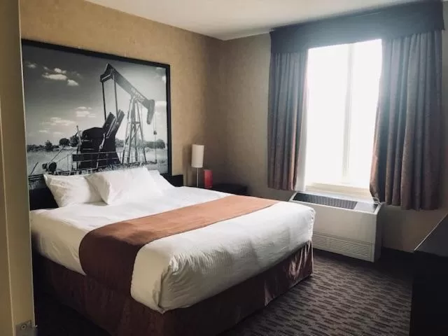 Family Suite in Ramada by Wyndham Estevan