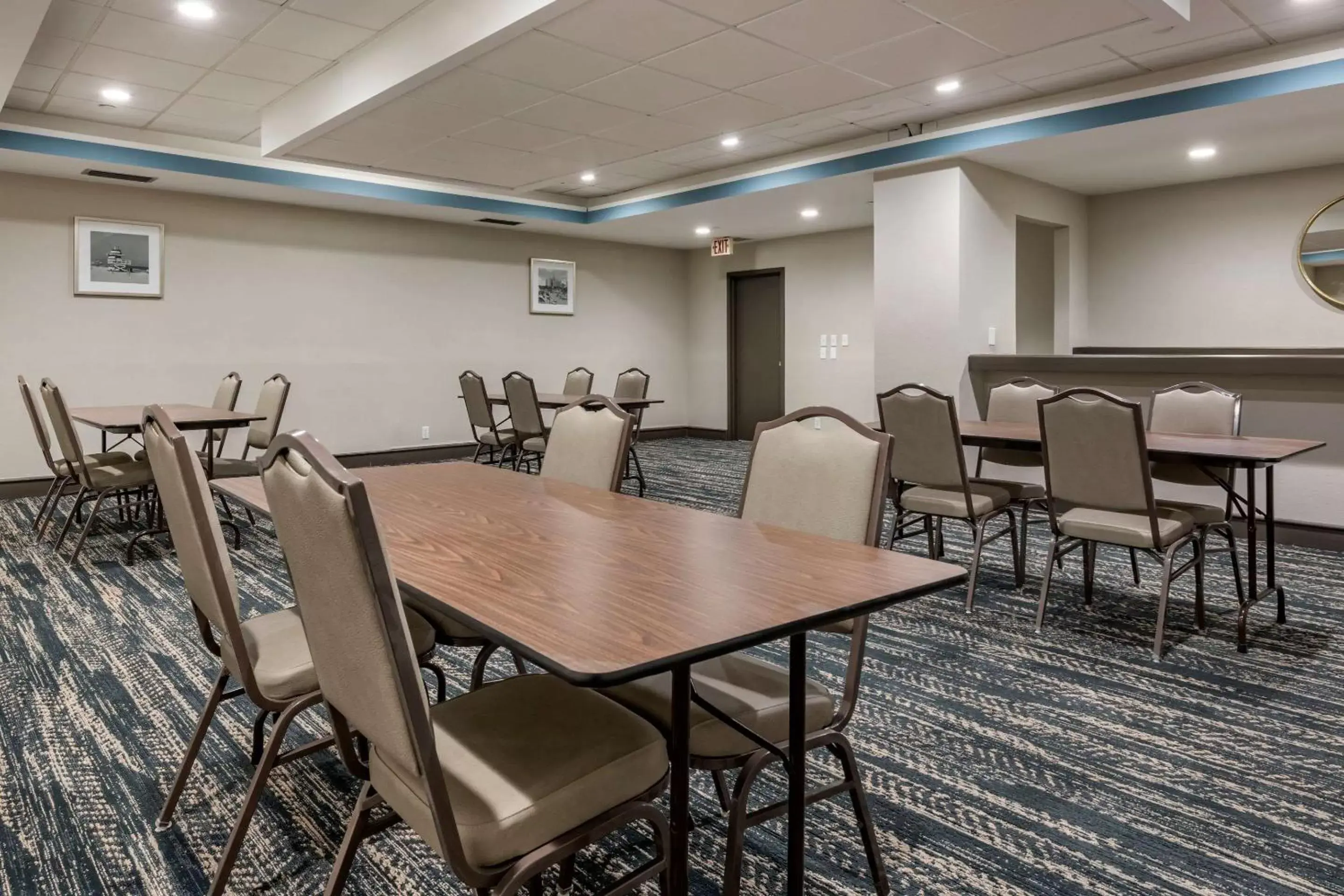 Banquet/Function facilities, Restaurant/Places to Eat in Comfort Inn & Suites Downtown Brickell-Port of Miami