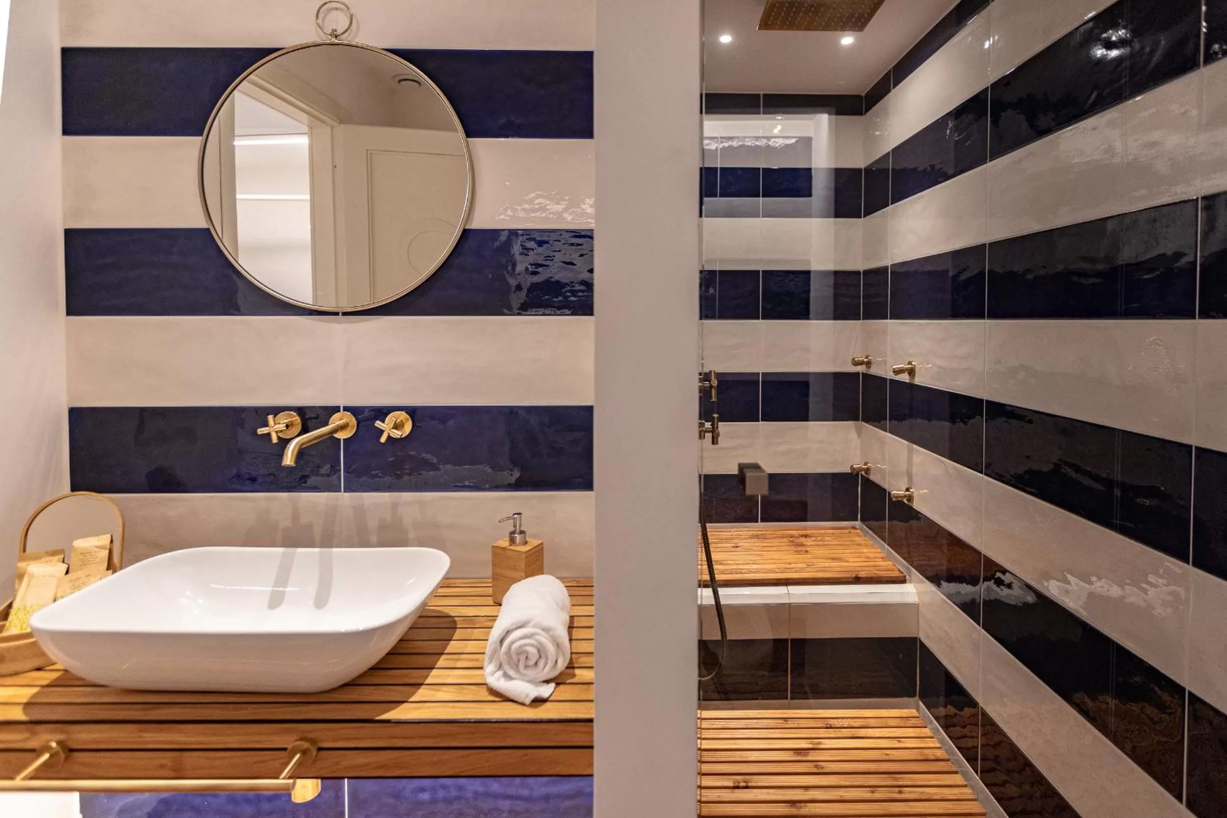 Bathroom in Lampara Mare