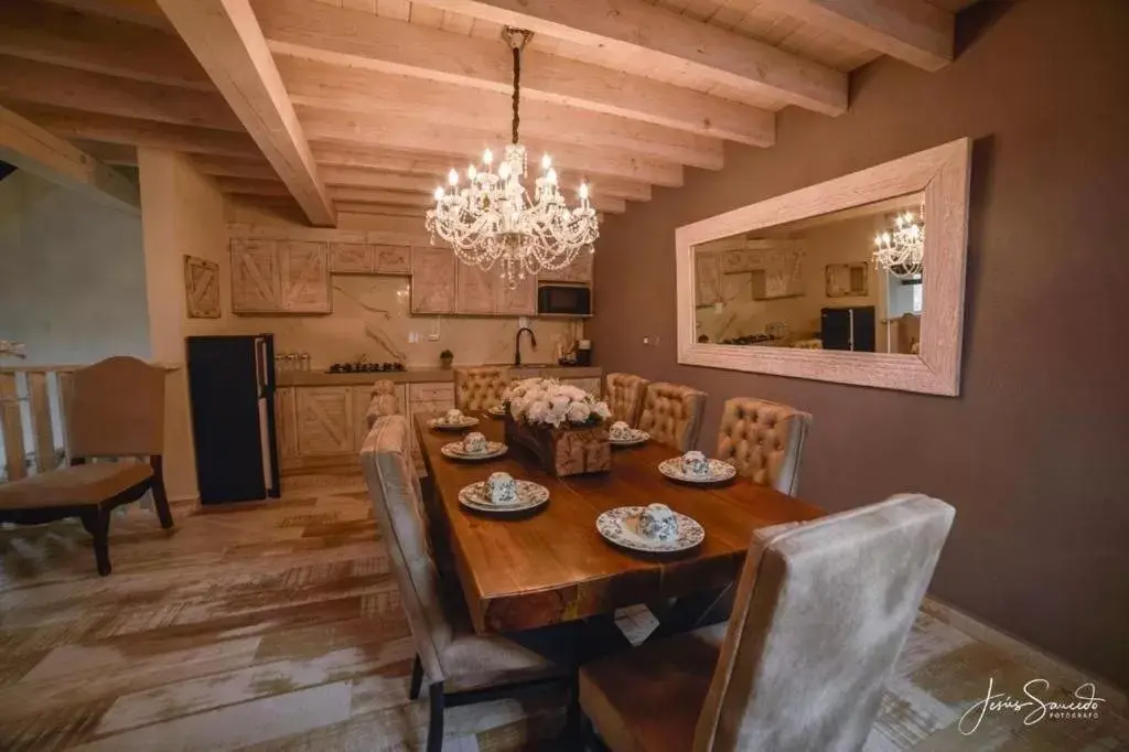 Dining Area in Suites Campestres Montebello