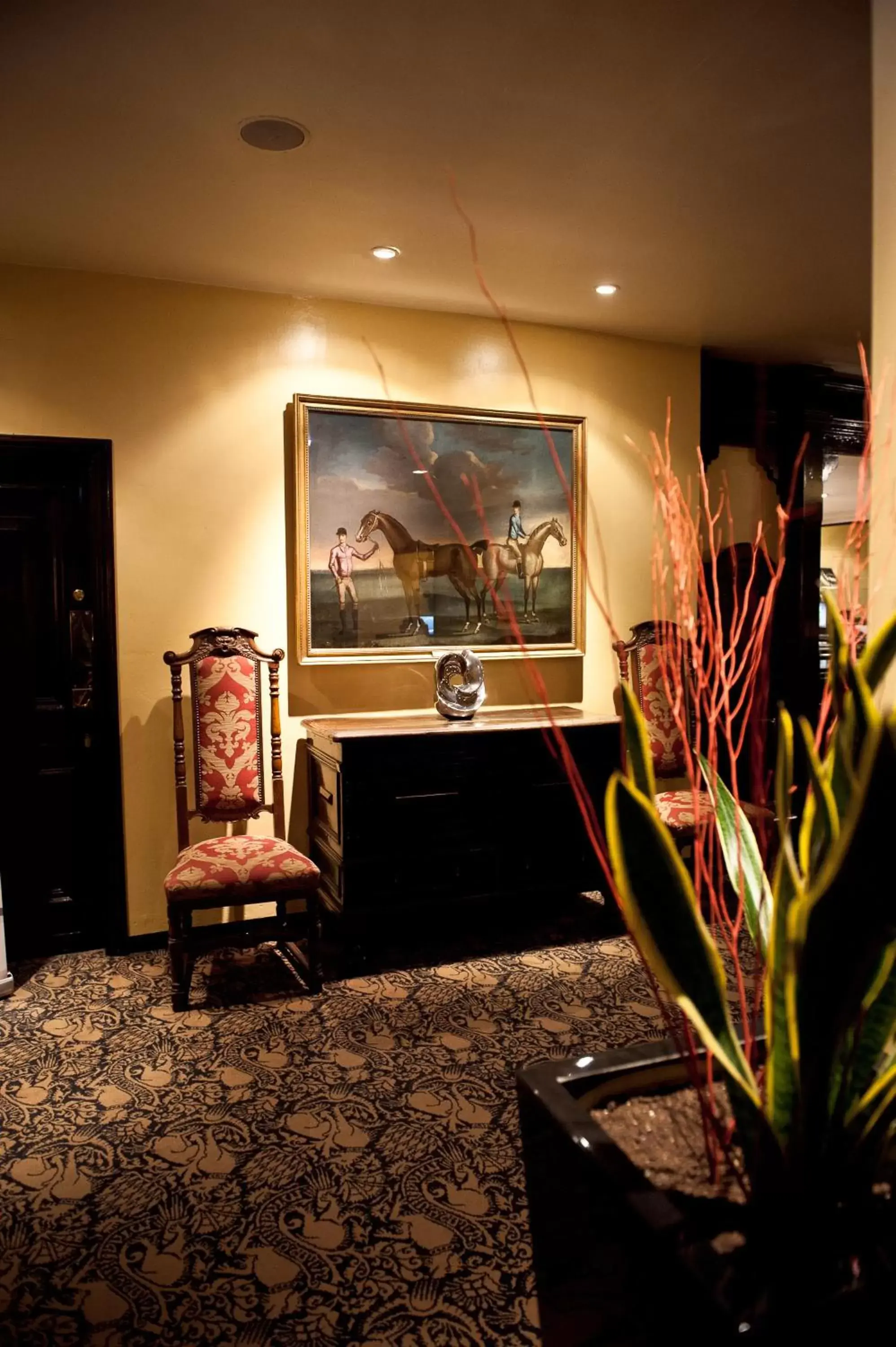 Lobby or reception in The Bull Hotel; Sure Hotel Collection by Best Western