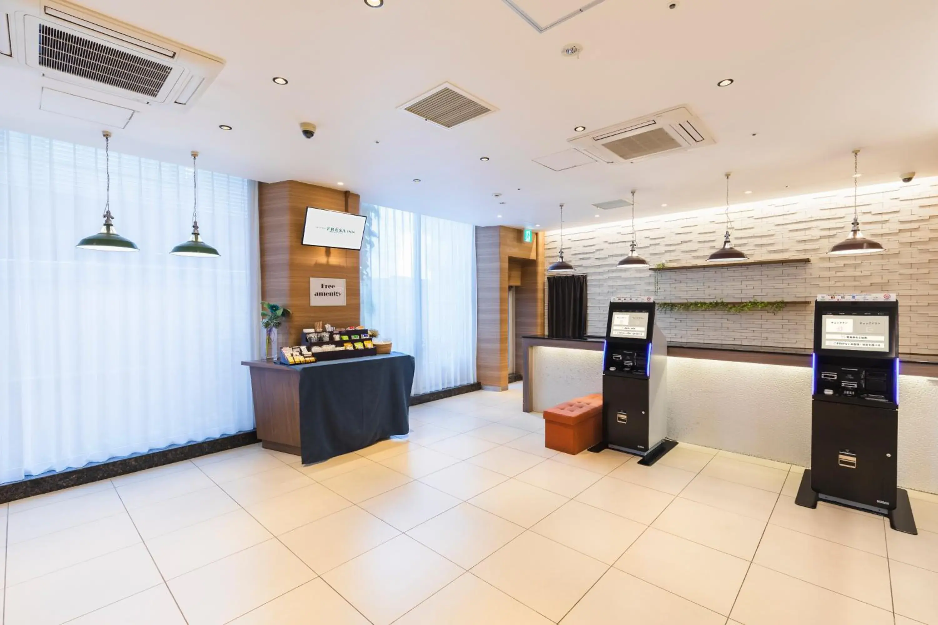 Lobby or reception in Sotetsu Fresa Inn Tokyo-Toyocho