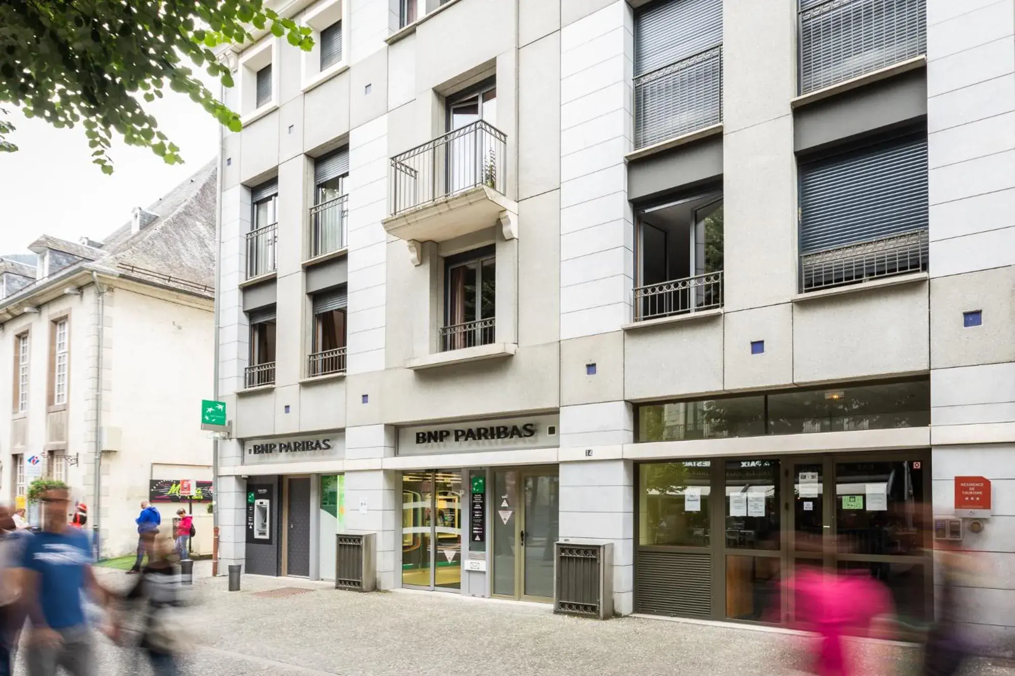 Street view in Vacancéole - Résidence Illixon Street view in Vacancéole - Résidence Illixon