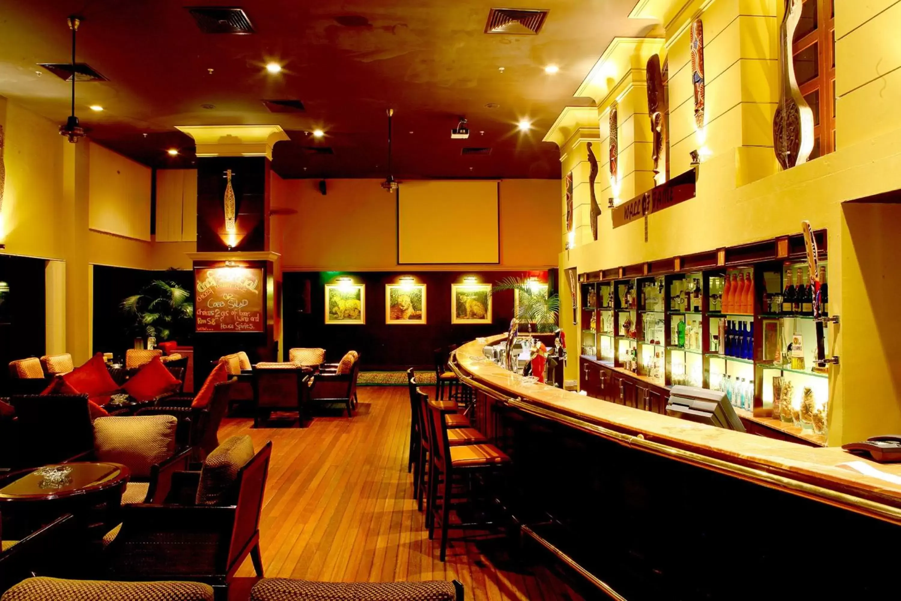 Restaurant/places to eat in Miri Marriott Resort & Spa