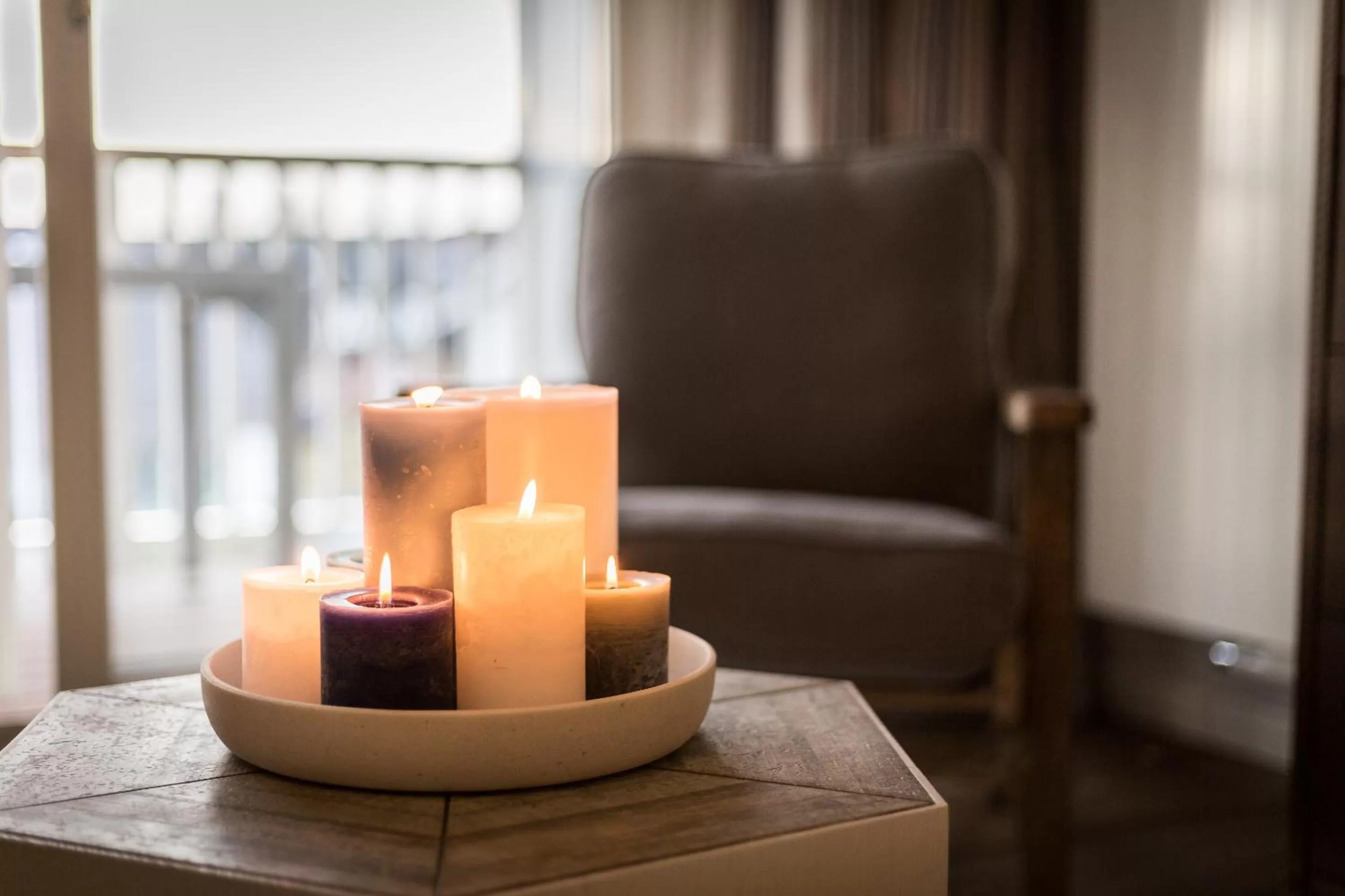 Photo of the whole room in Easy Living