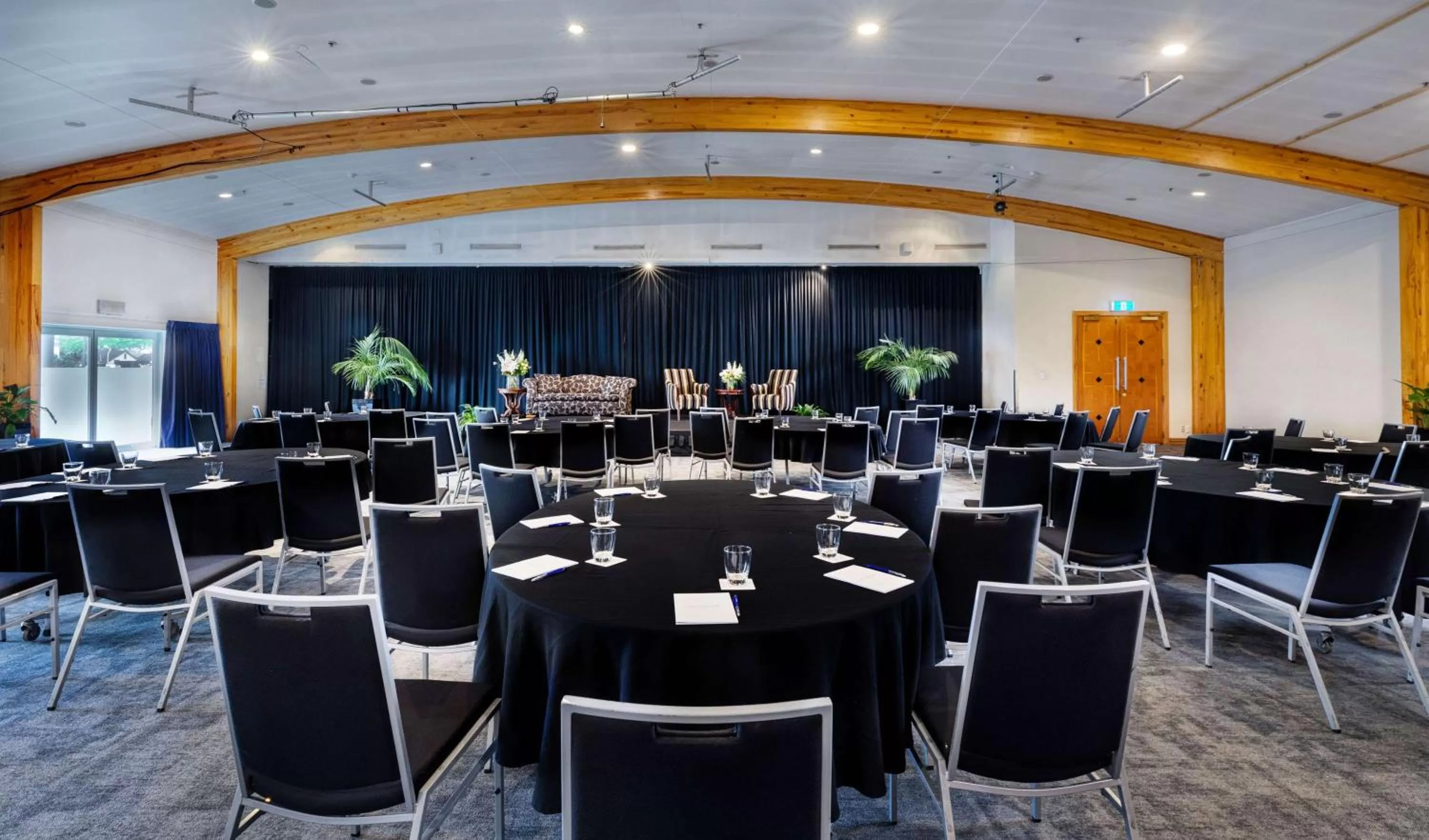 Banquet/Function facilities in Arawa Park Hotel, Independent Collection by EVT