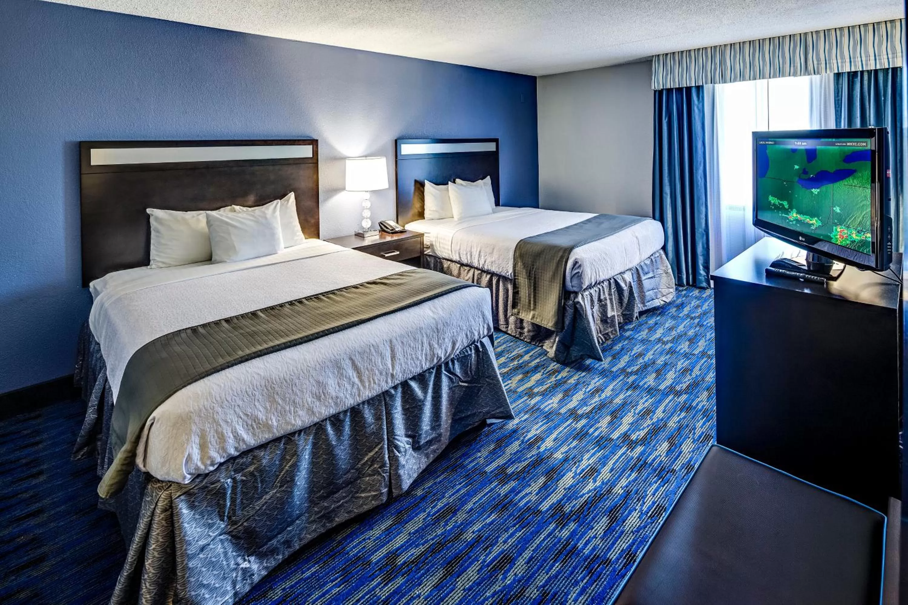 Bed in Holiday Inn Cleveland Northeast - Mentor by IHG