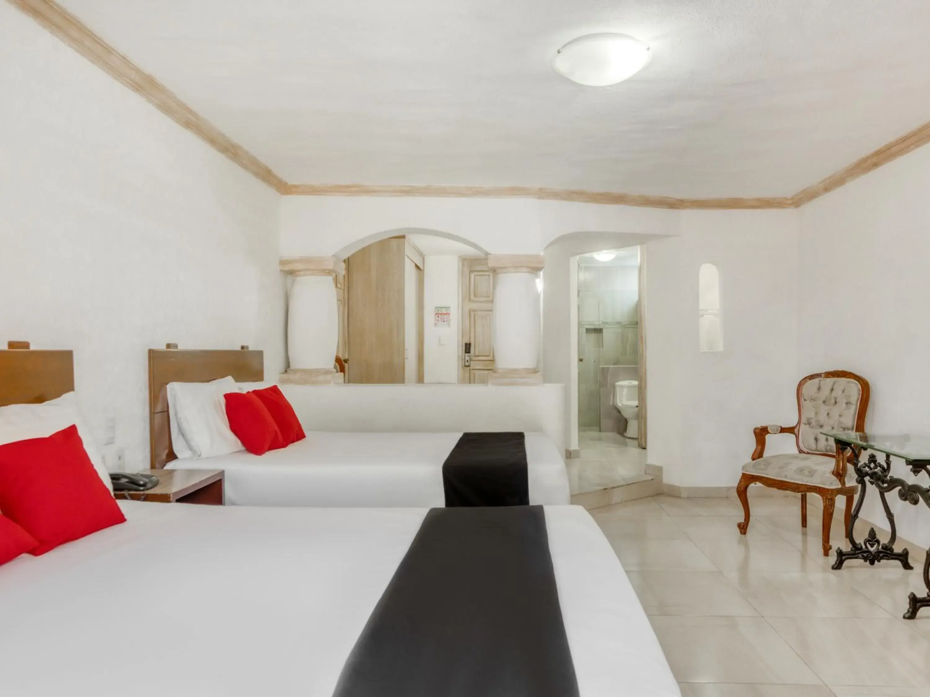 Bedroom, Seating Area in Gran Hotel Campestre