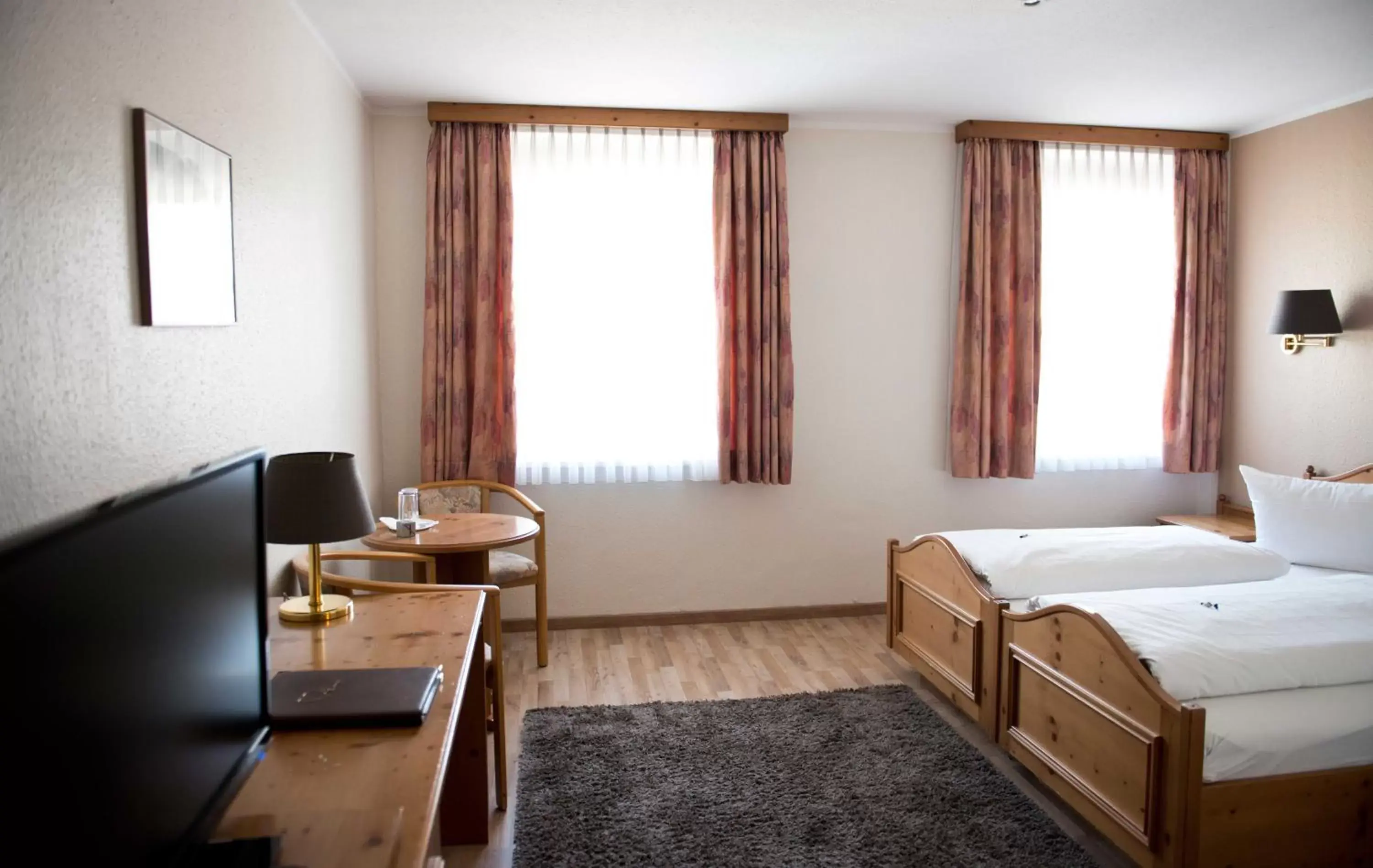 Double Room - single occupancy in Hotel Deutsches Haus Anno 1898 Double Room - single occupancy in Hotel Deutsches Haus Anno 1898