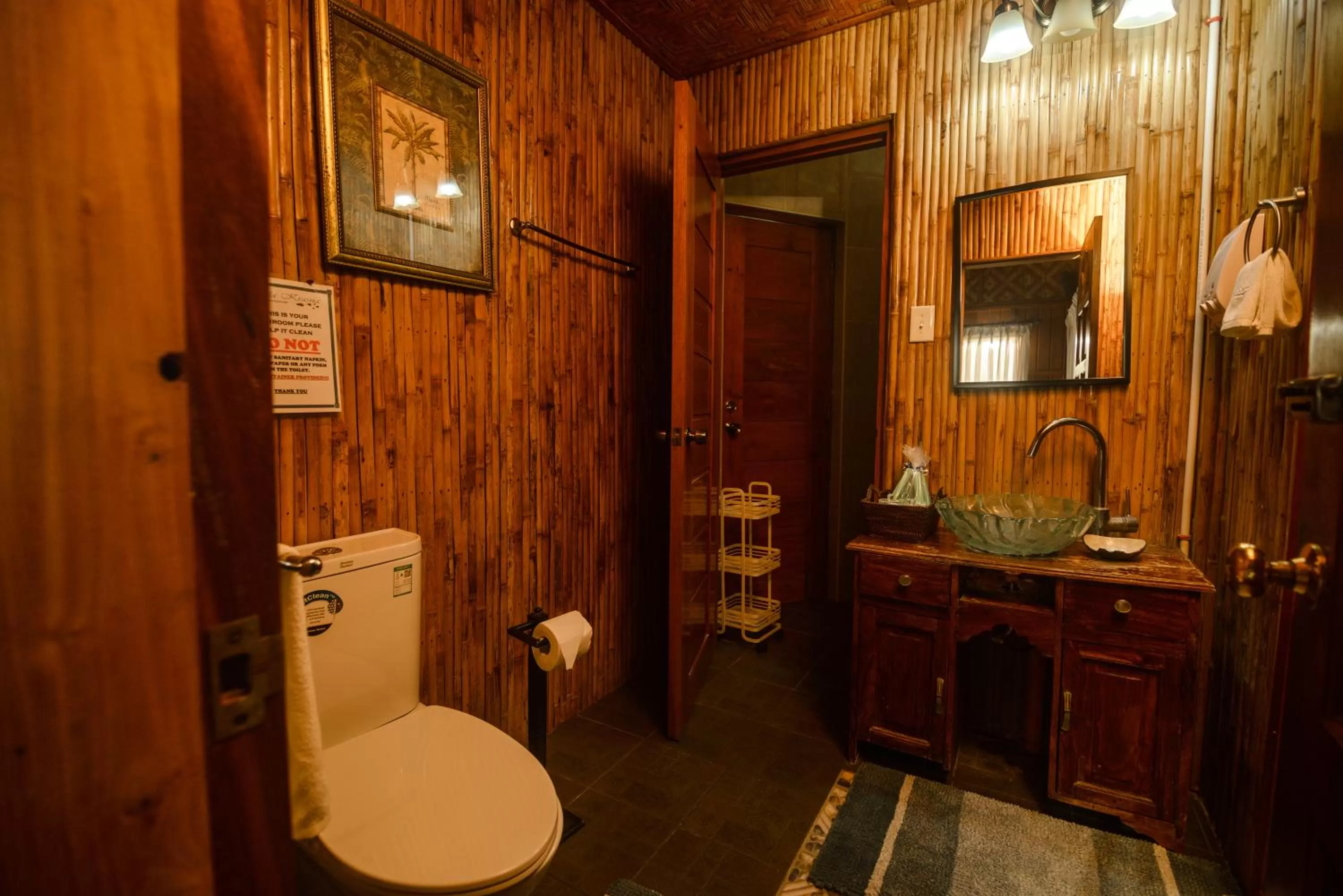 Toilet in Voda Krasna Resort & Restaurant