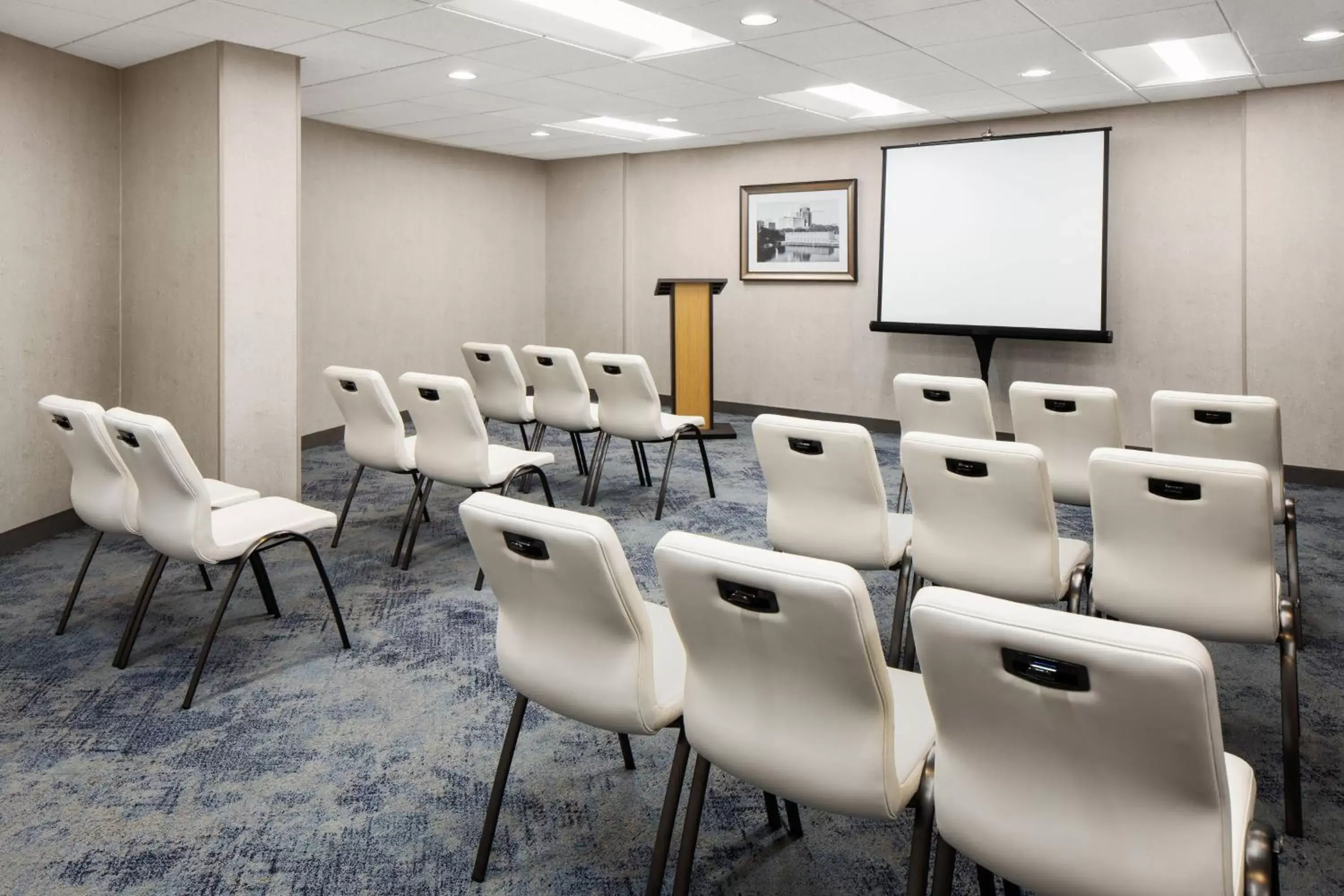 Meeting/conference room in Courtyard by Marriott Minneapolis Downtown
