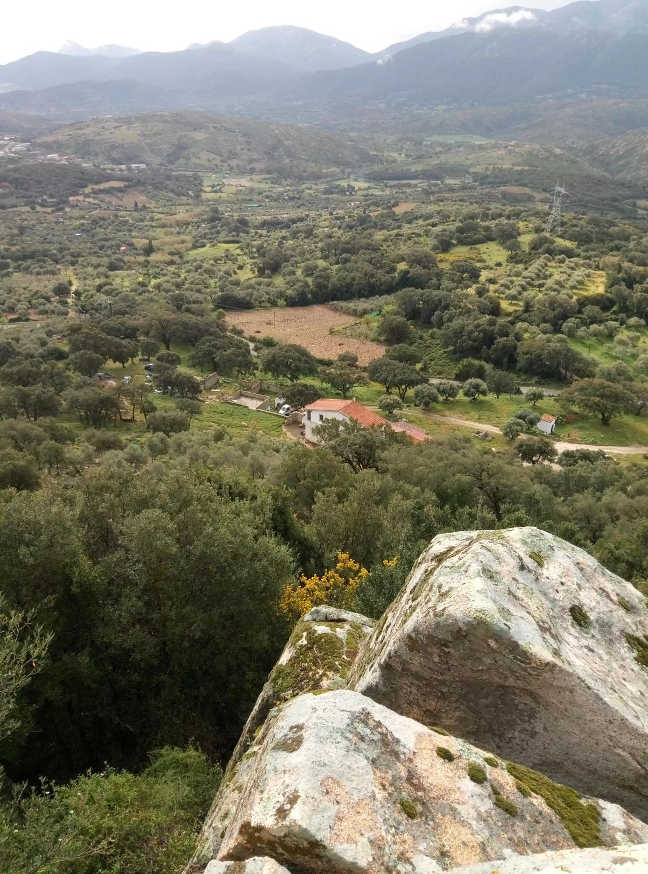 Bird's eye view in Il Nuraghe