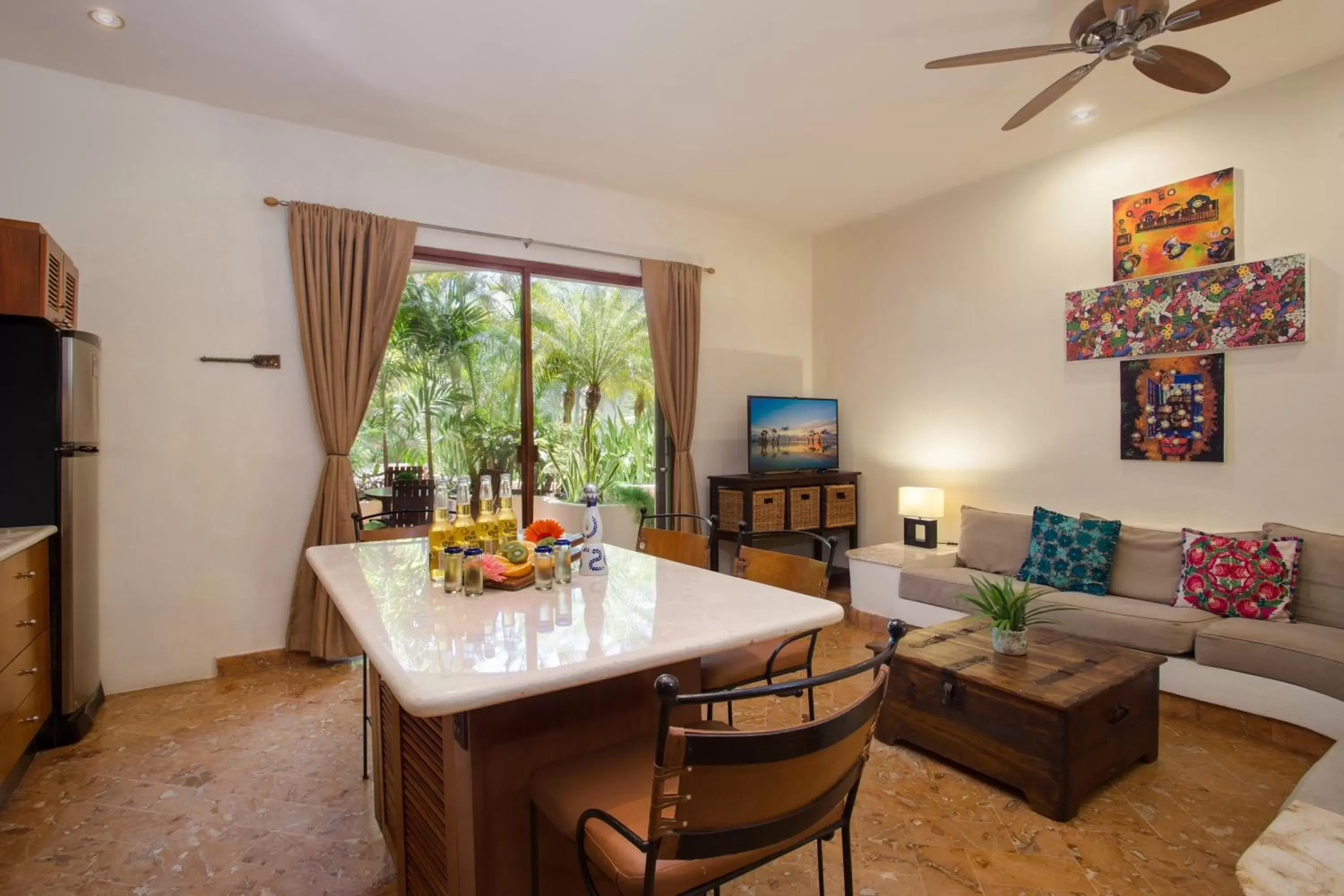 Living room, Seating Area in Porto Playa Condo Hotel and Beach Club