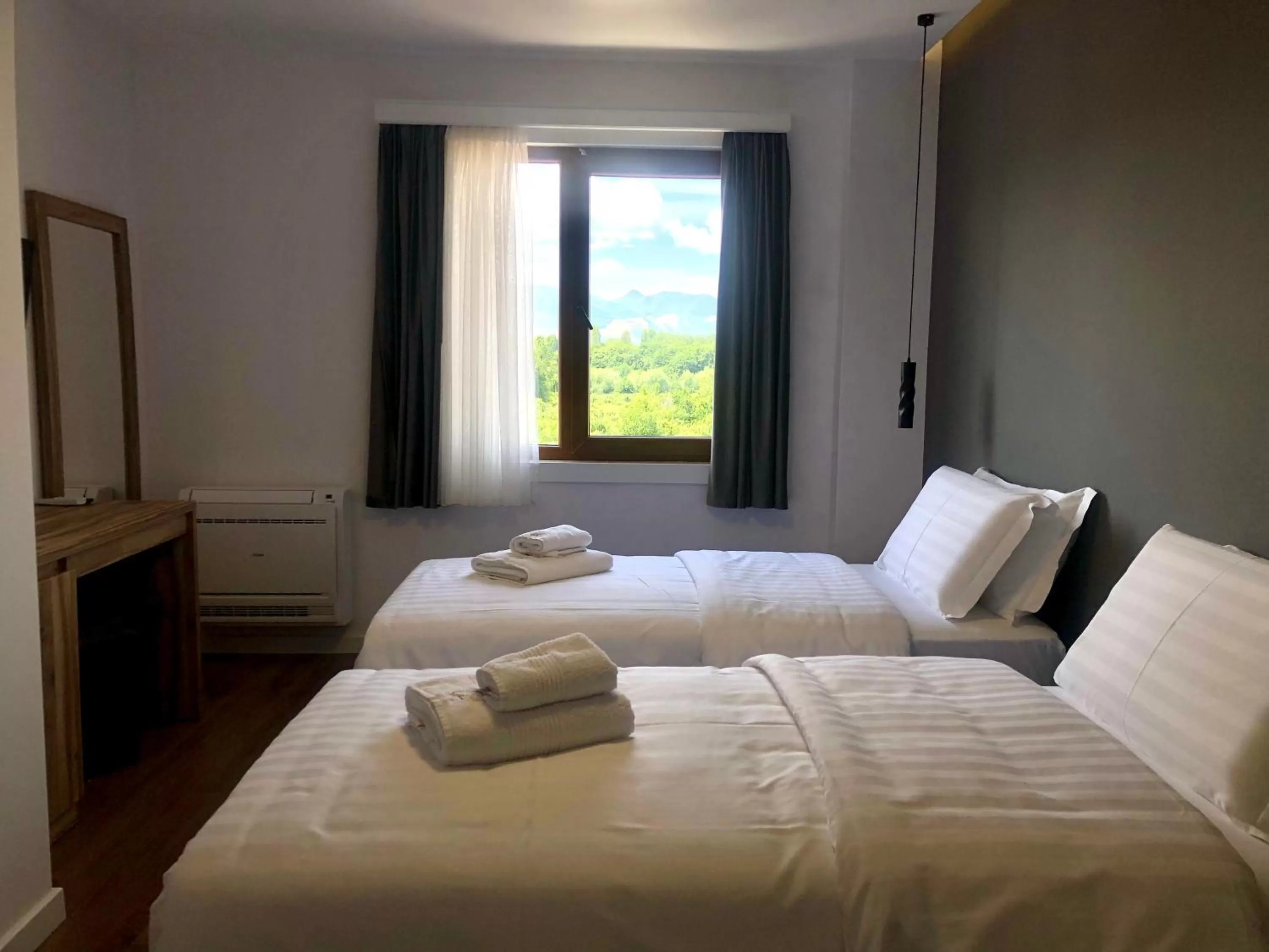 Bed in Grand Hotel Pogradec