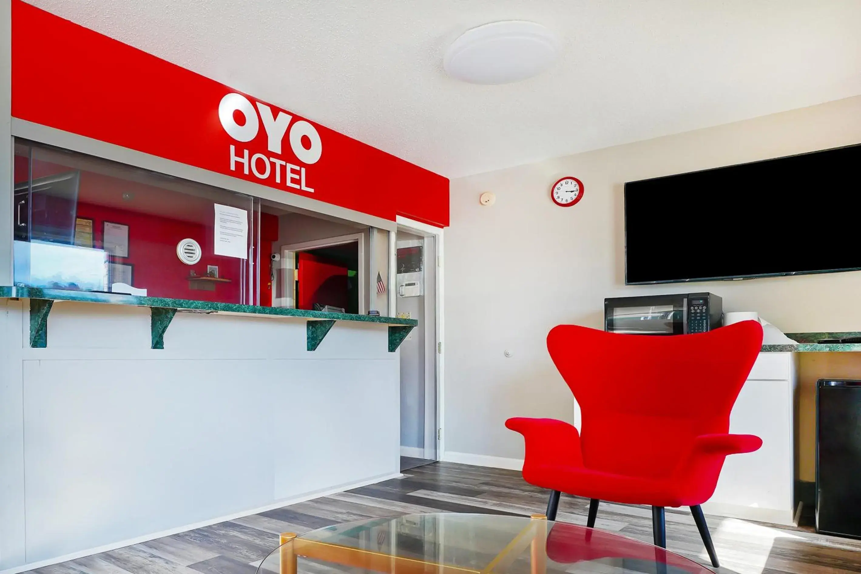 Lobby or reception, Lounge/Bar in OYO Hotel Decatur I-285 The Perimeter