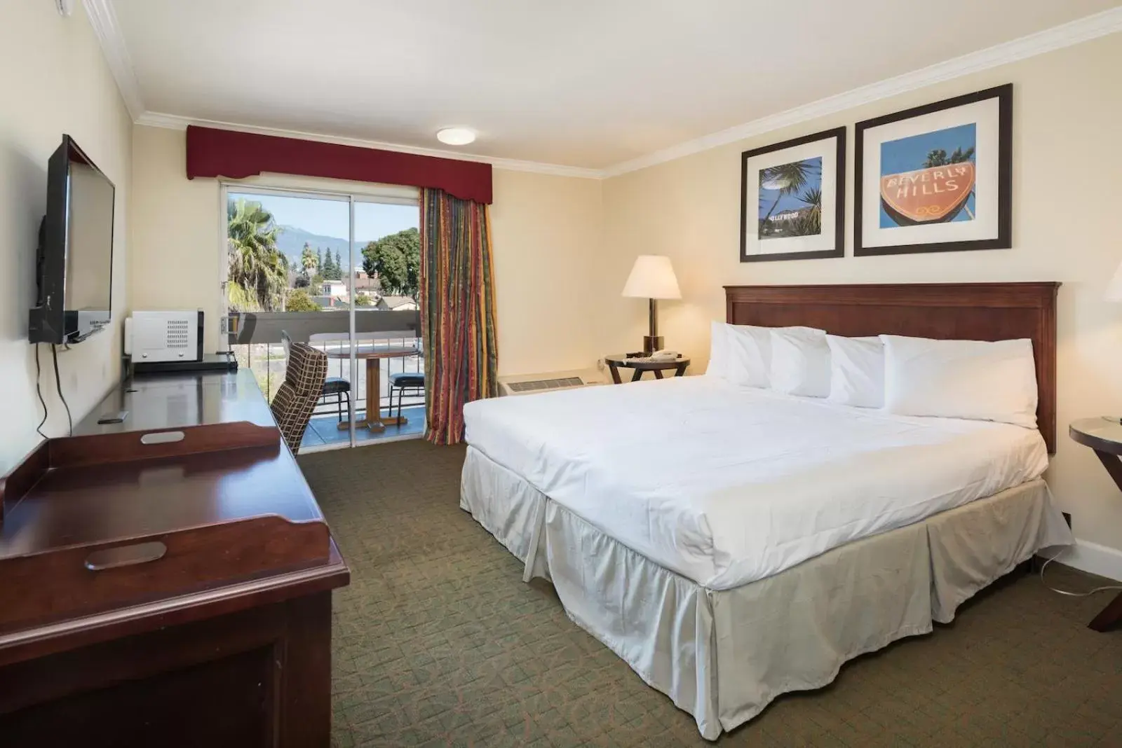 Photo of the whole room, Bed in Bokai Garden Hotel Photo of the whole room, Bed in Bokai Garden Hotel