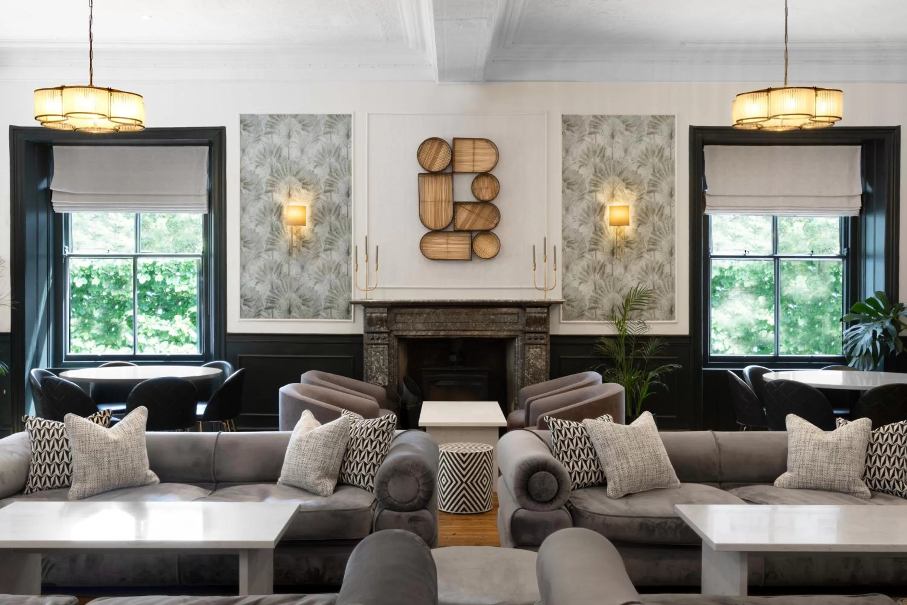 Living room in Gwydyr Hotel