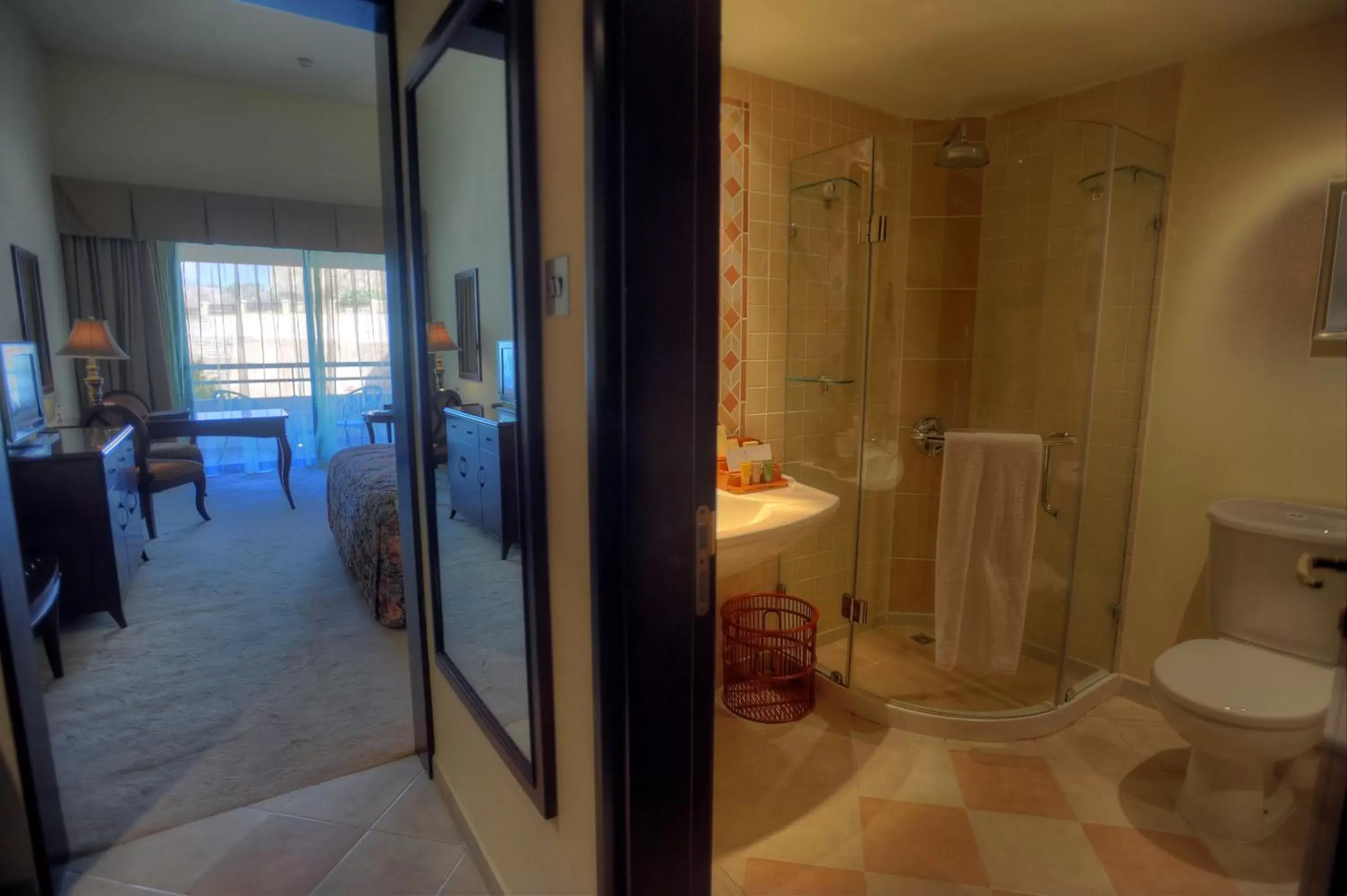 Photo of the whole room, Bathroom in Grand Hotel Excelsior