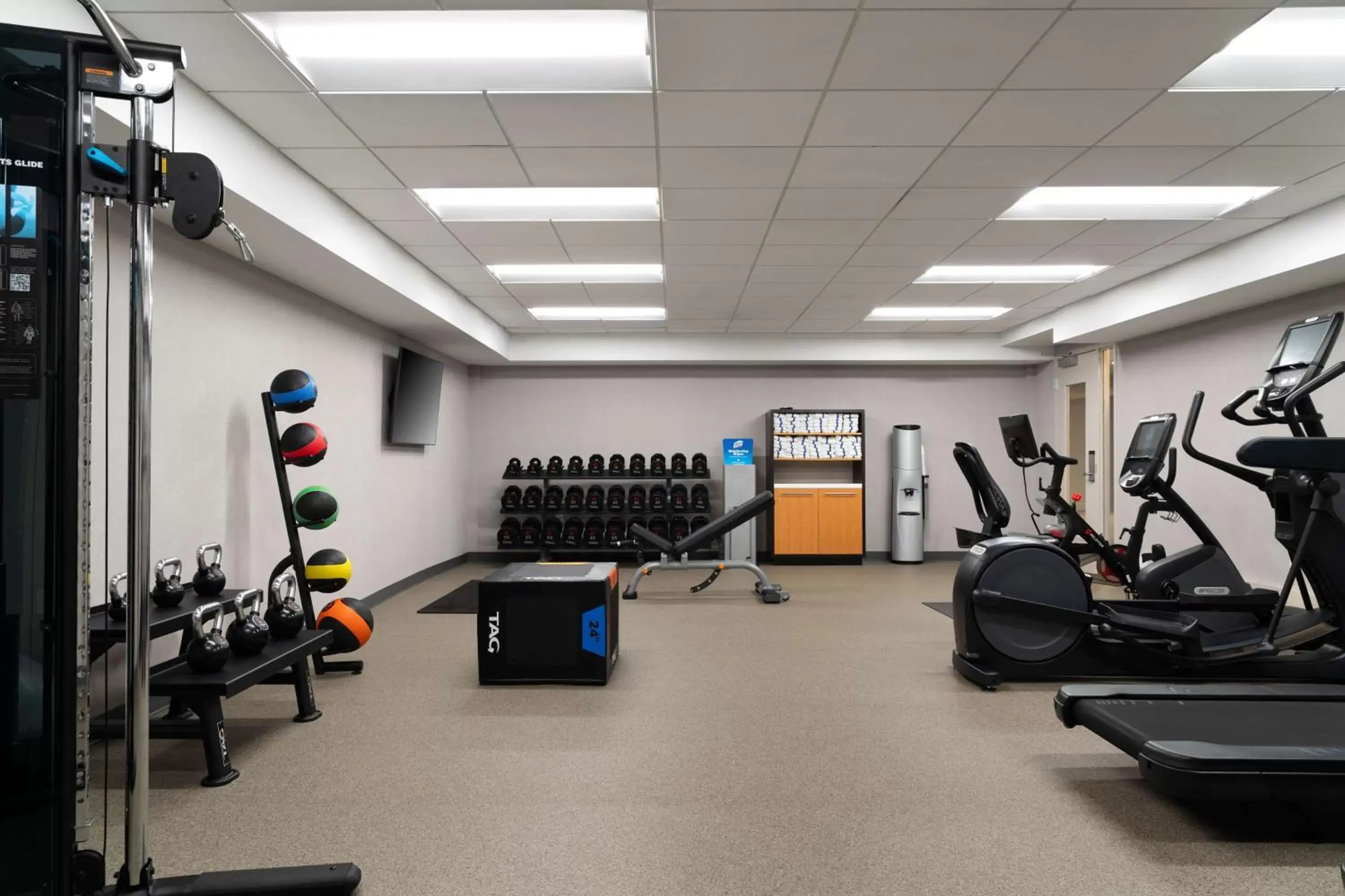 Fitness centre/facilities, Fitness Center/Facilities in DoubleTree by Hilton Pittsburgh Airport