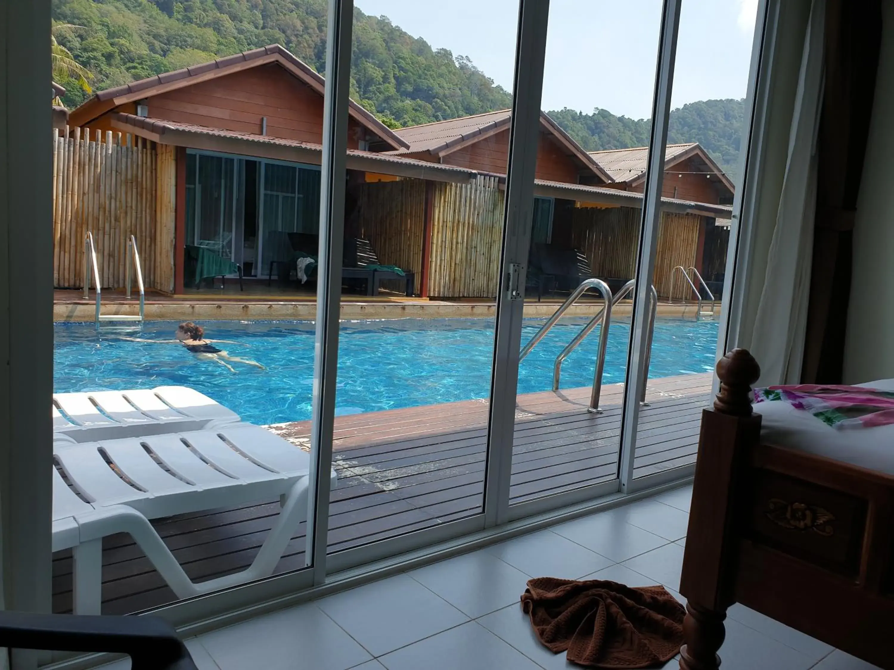 Bungalow -  Water Front (4 Adults) in Lanta for Rest Boutique