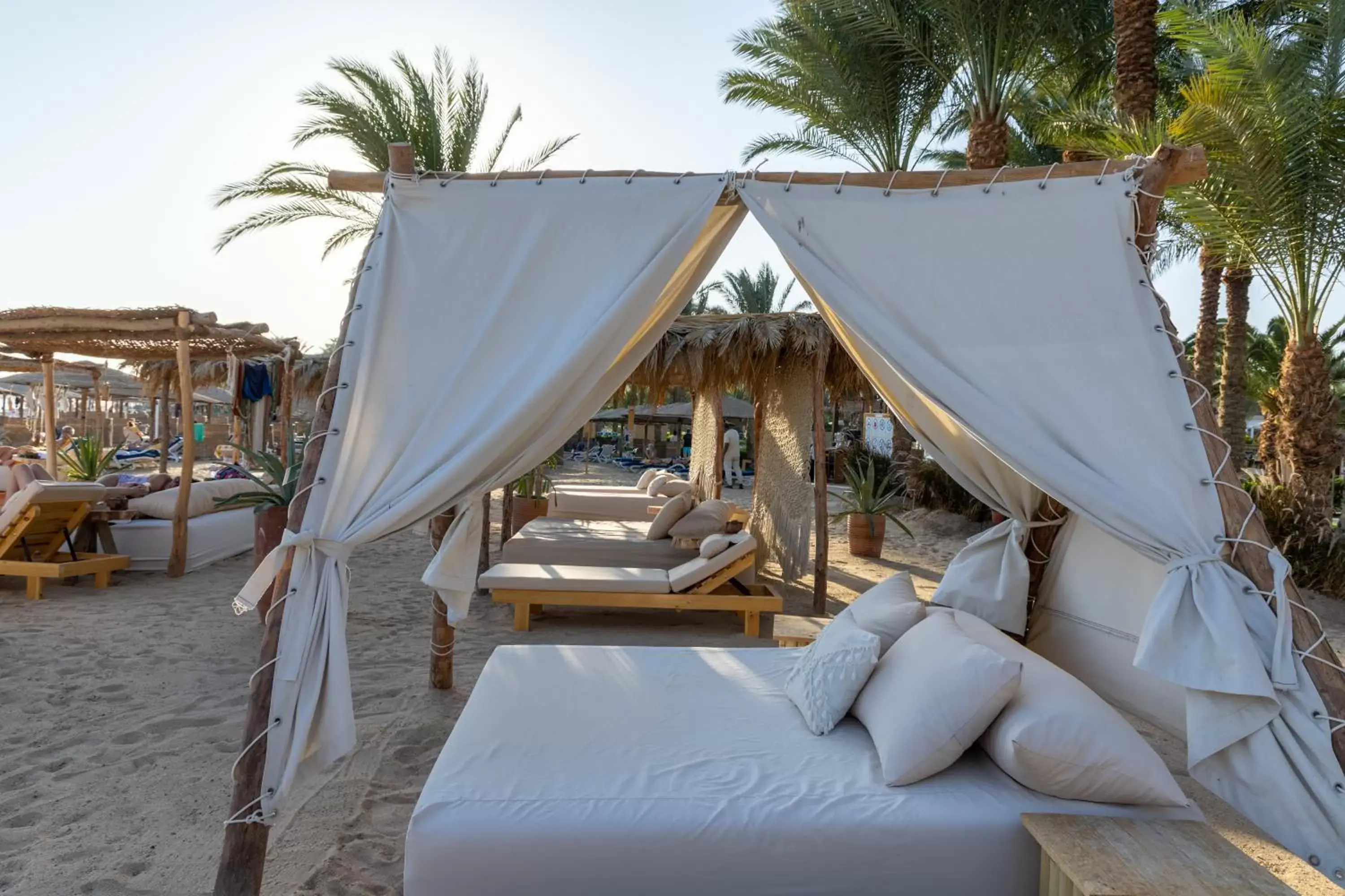 Fort Arabesque Resort, Spa & Villas