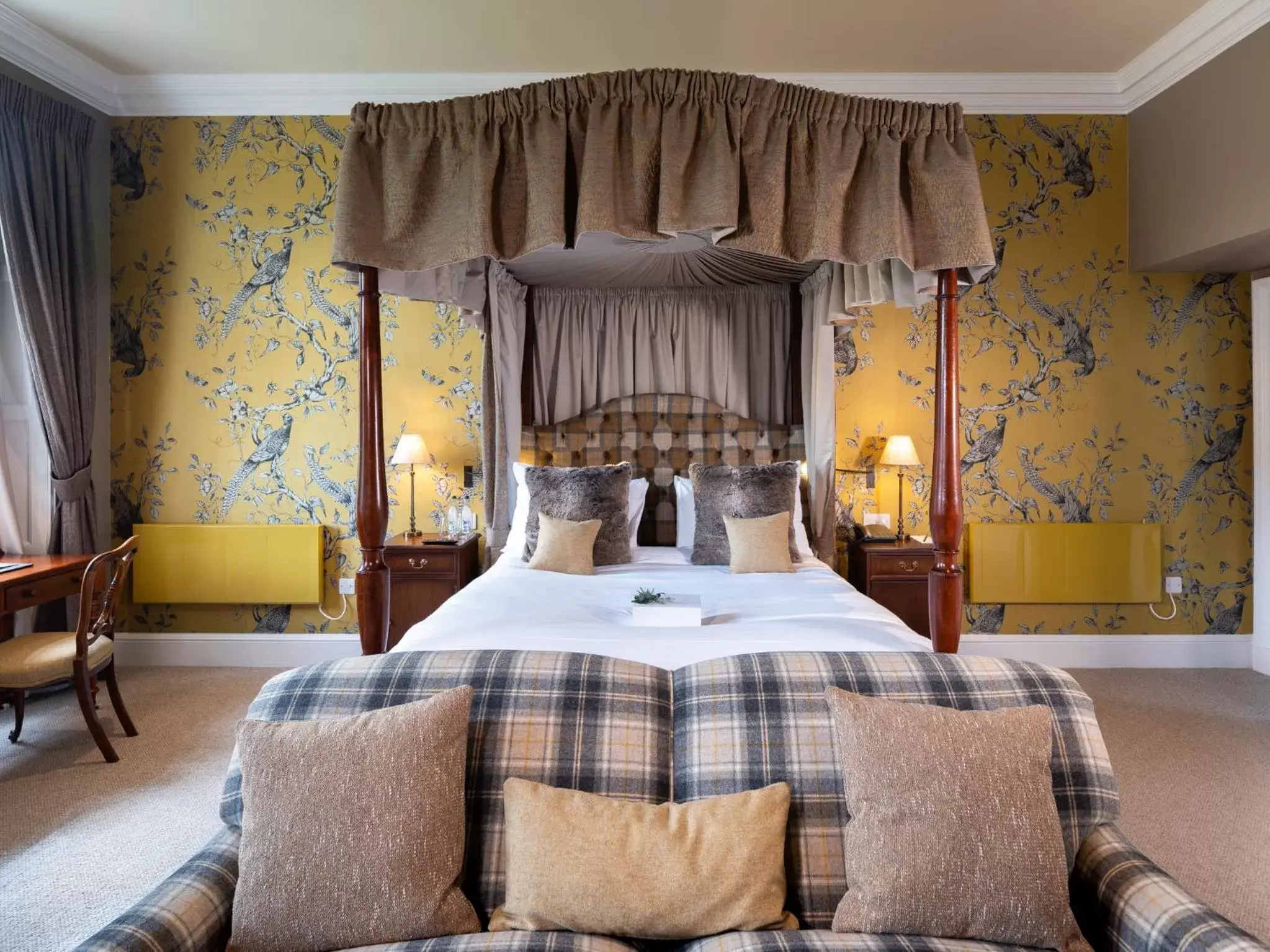 Bed in SCHLOSS Roxburghe, part of Destination by Hyatt