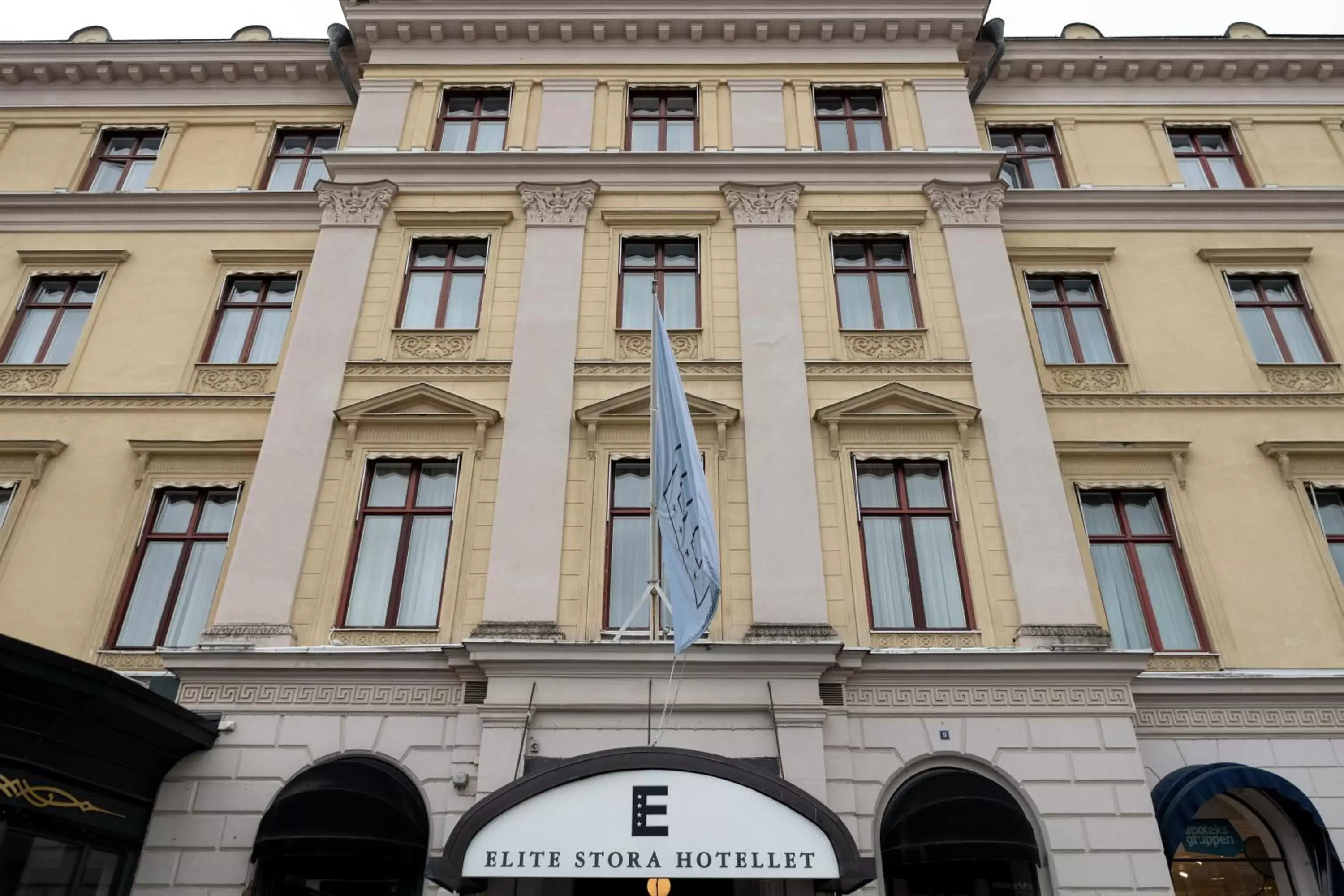 Facade/entrance, Property Building in Elite Stora Hotellet Linköping