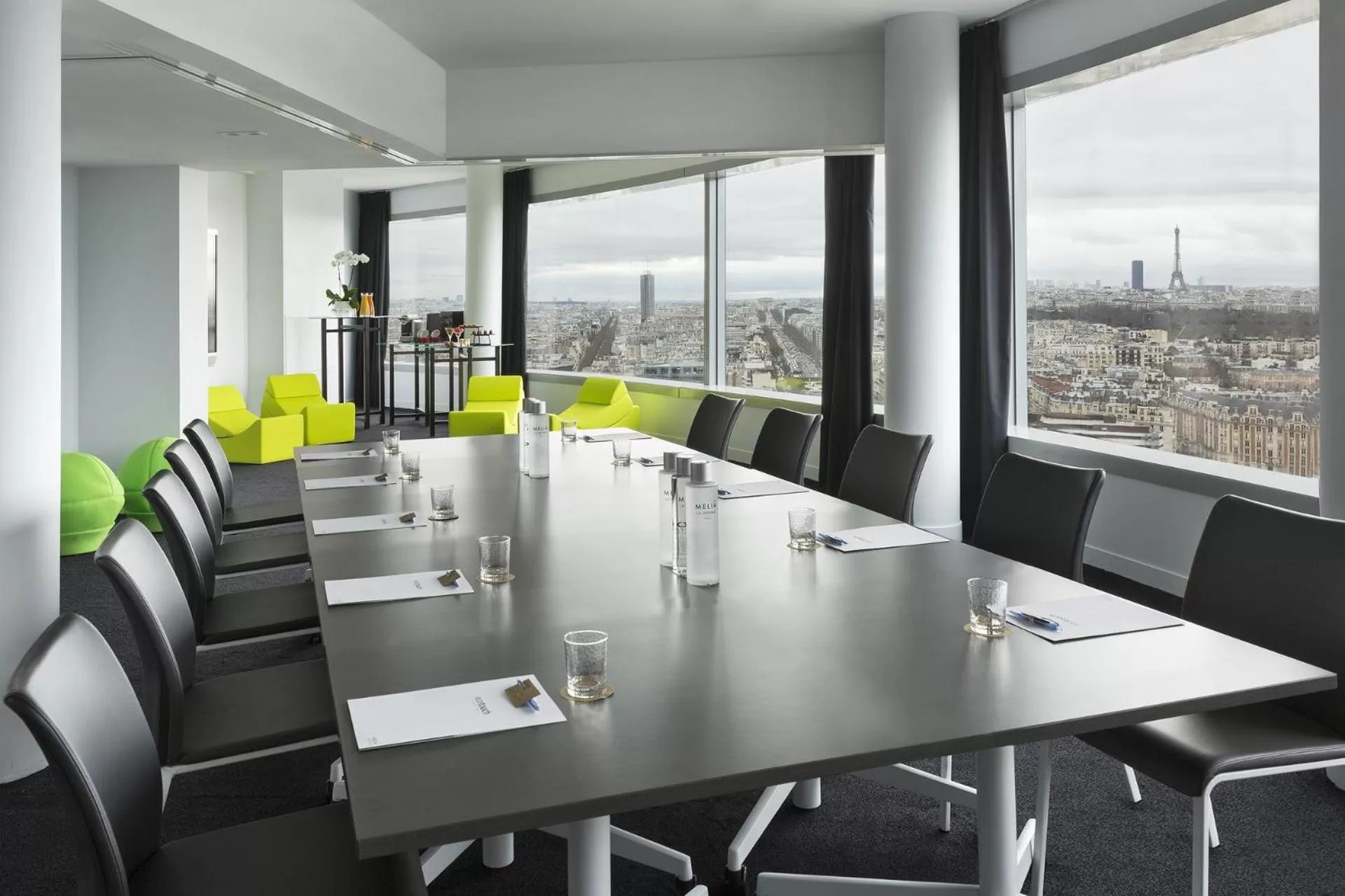 Meeting/conference room in Melia Paris La Defense