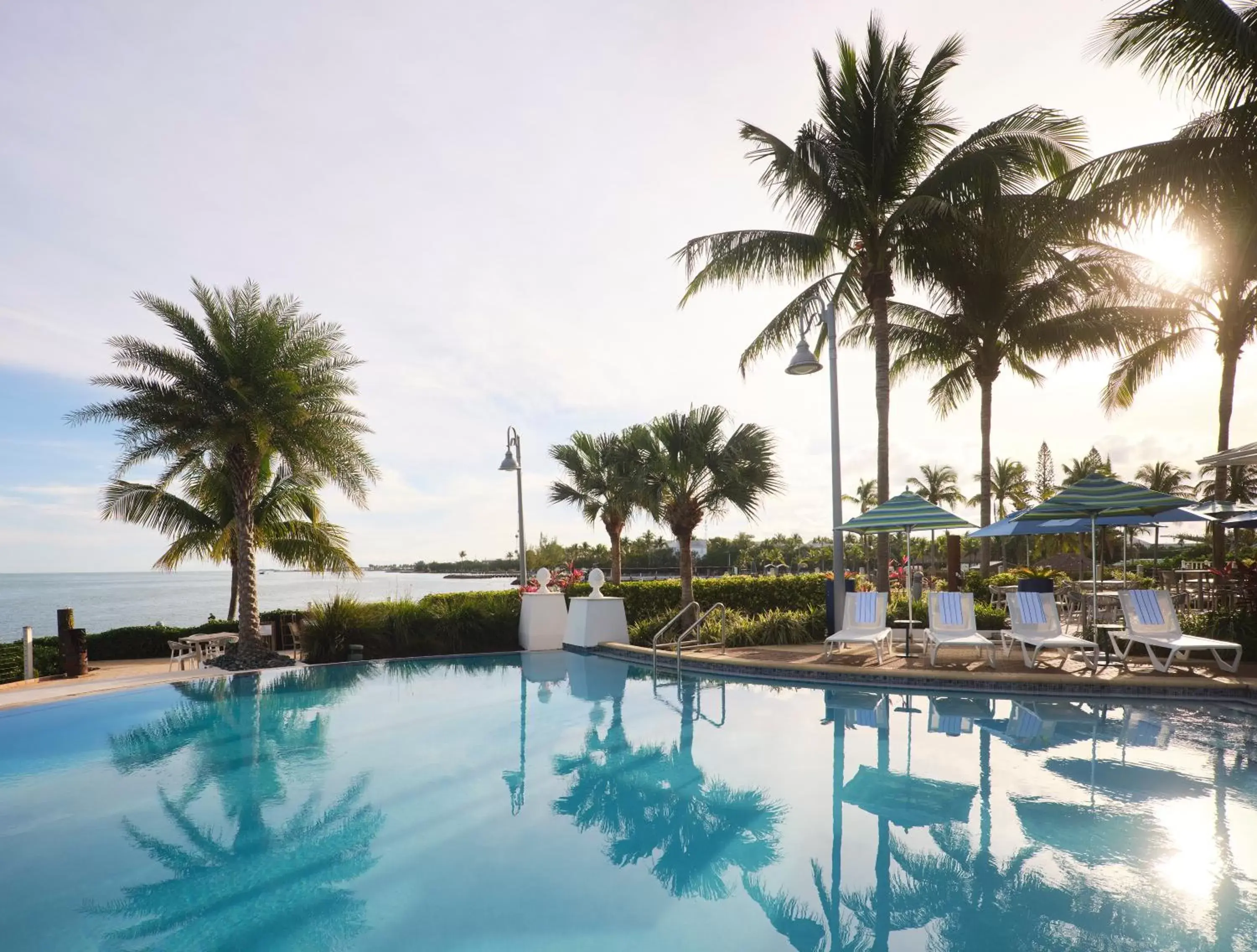 Balcony/Terrace, Swimming Pool in Courtyard by Marriott Faro Blanco Resort