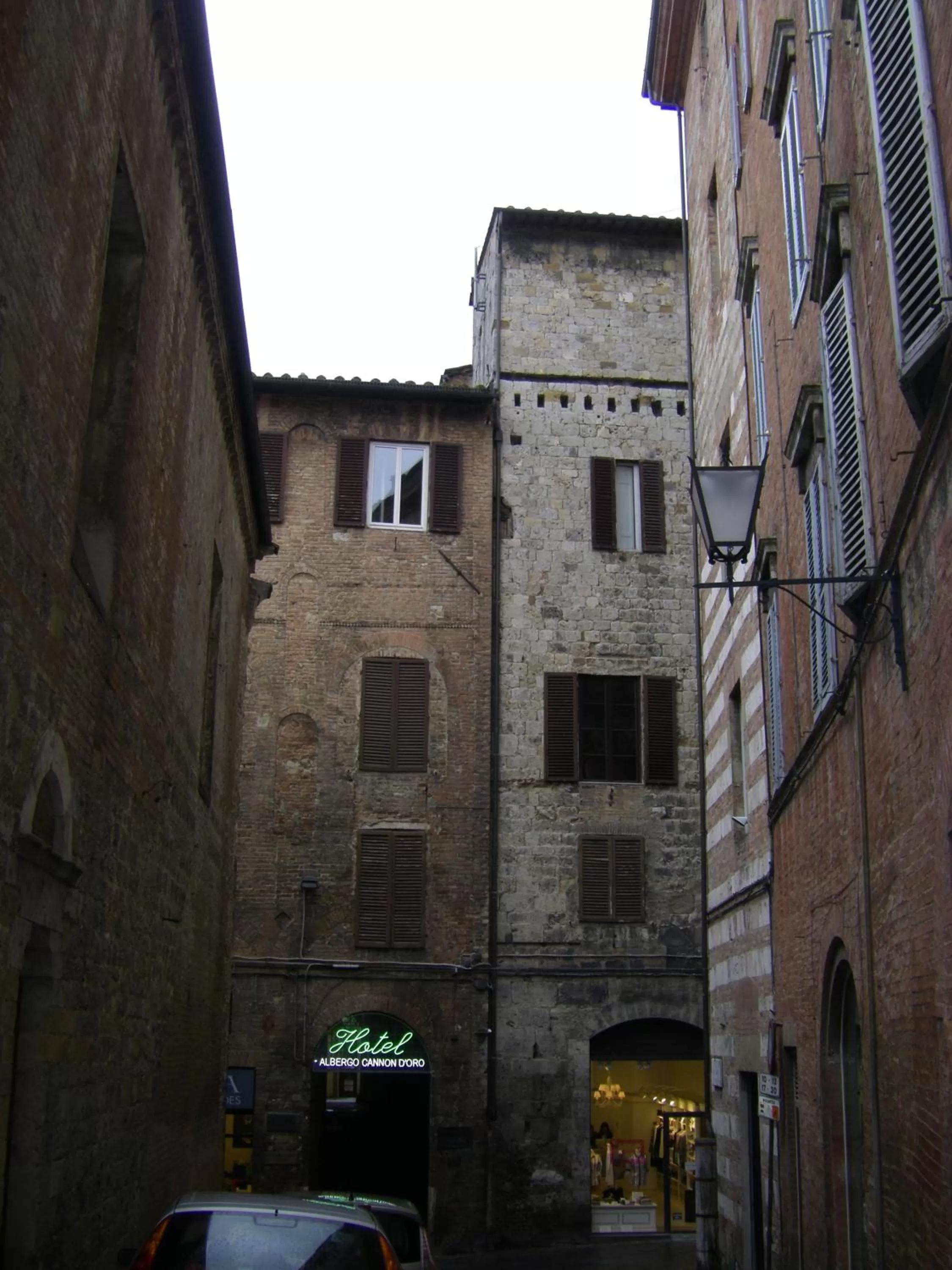 Facade/entrance in Albergo Cannon d'Oro