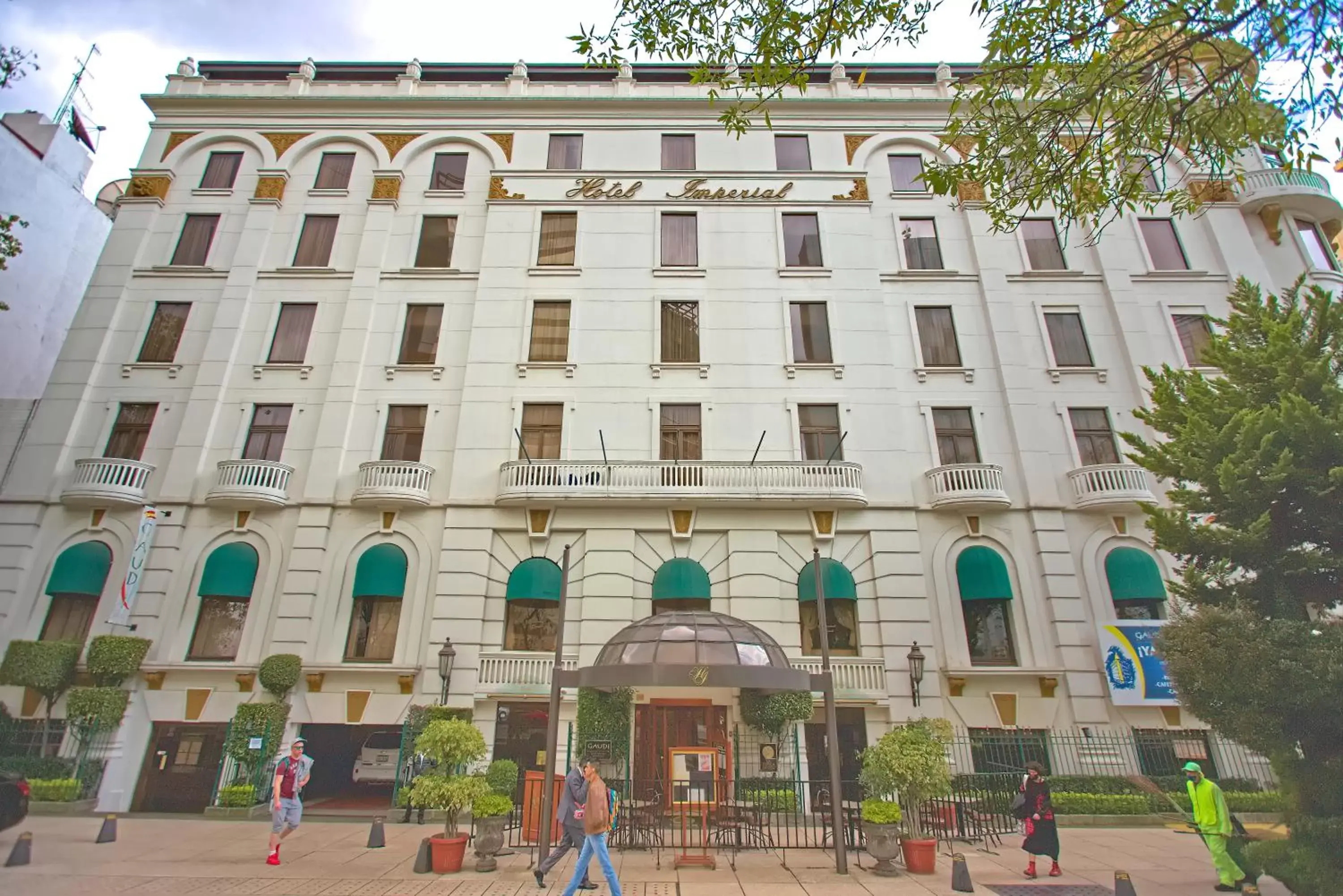 Property Building in Hotel Imperial Reforma