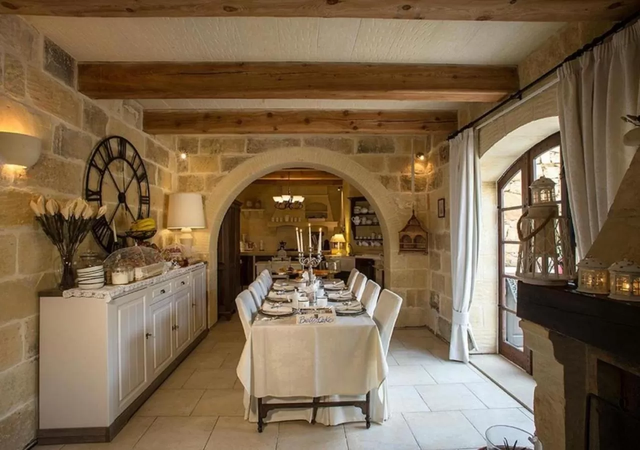 Breakfast in Betty Cake B&B