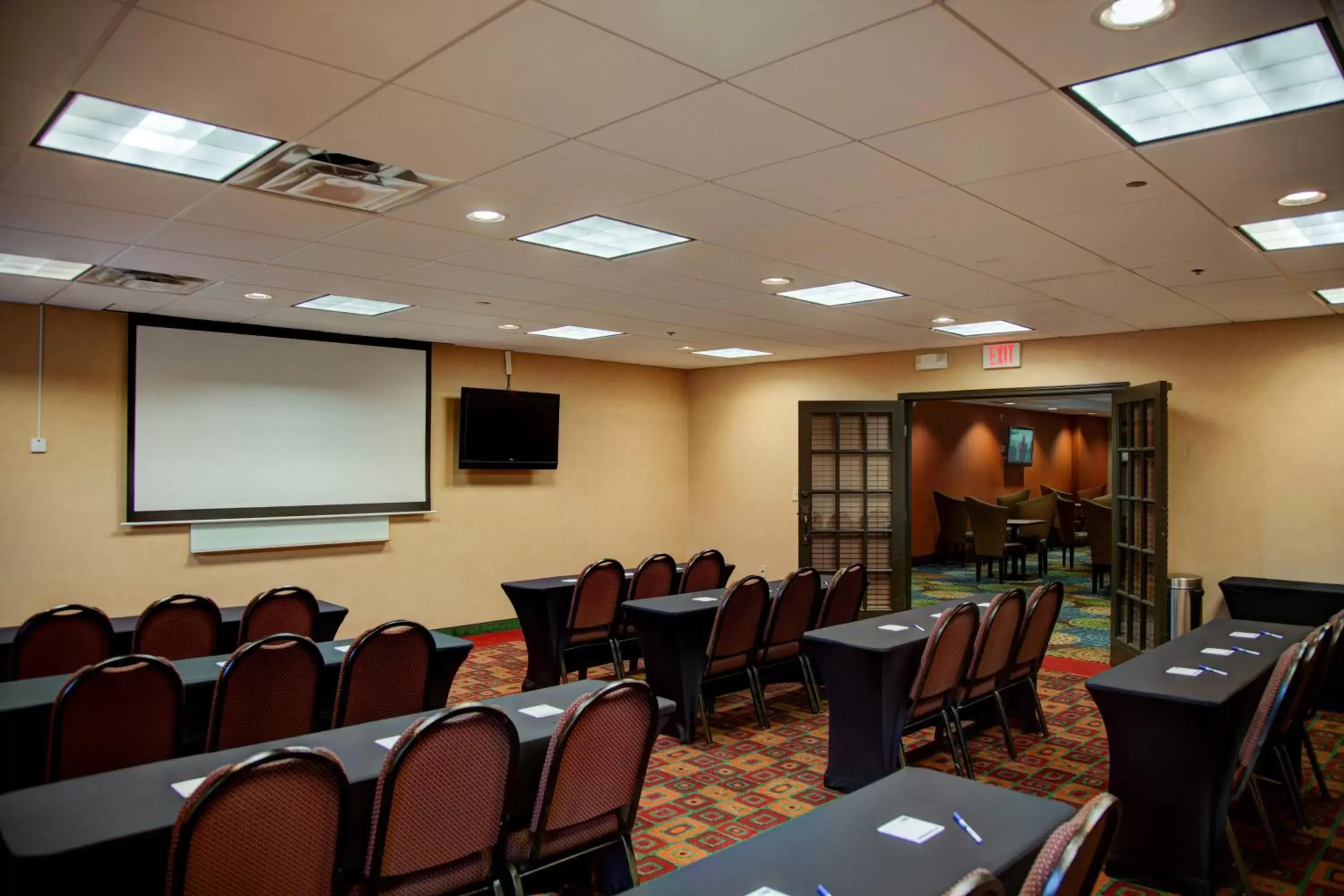 Meeting/conference room in Holiday Inn Express Tyler South, an IHG Hotel