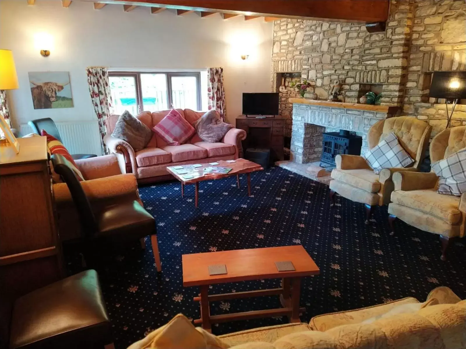 Living room, Seating Area in Cameley Lodge - Self Catering