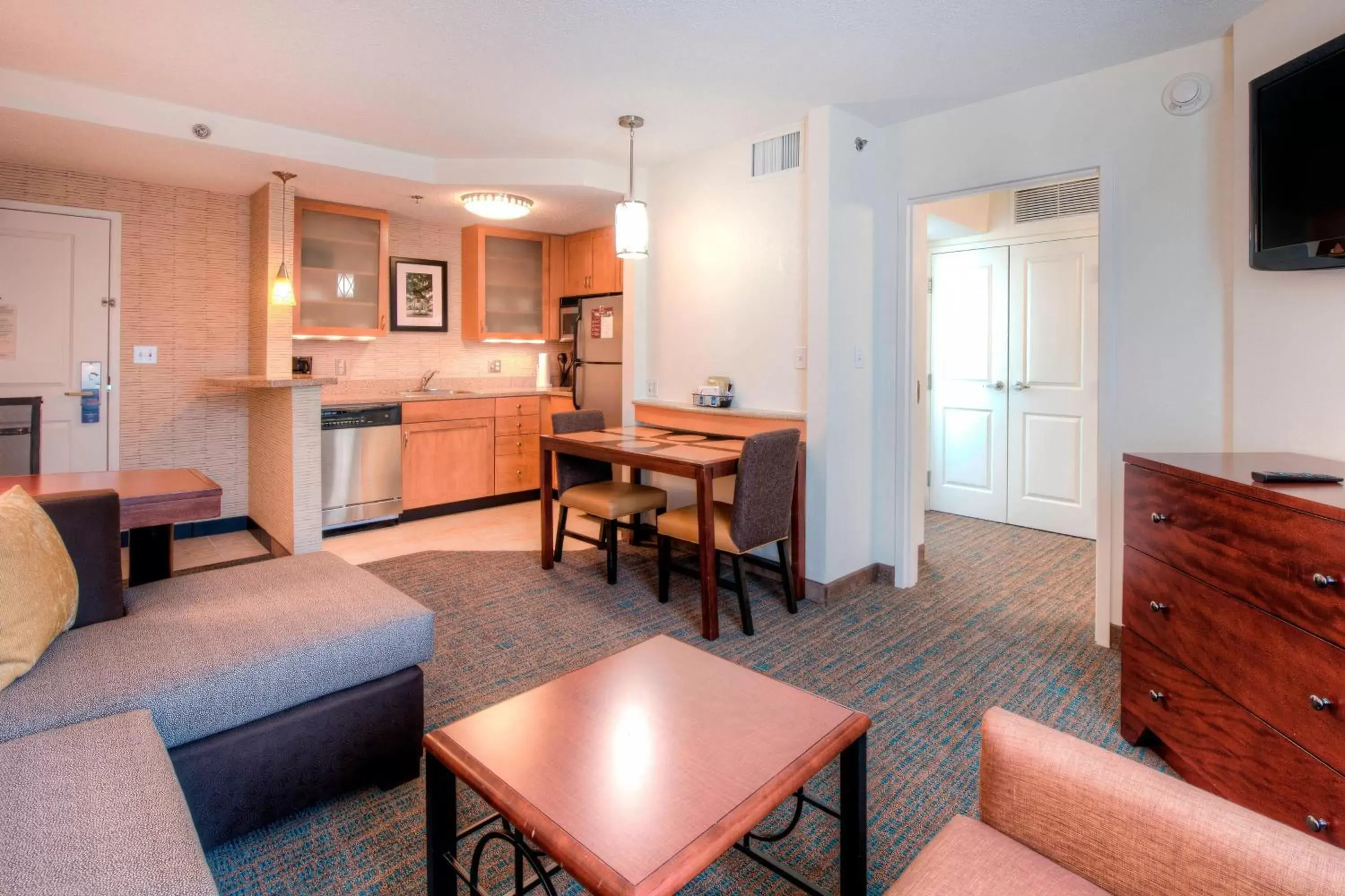 Living room, Seating Area in Residence Inn by Marriott Chapel Hill