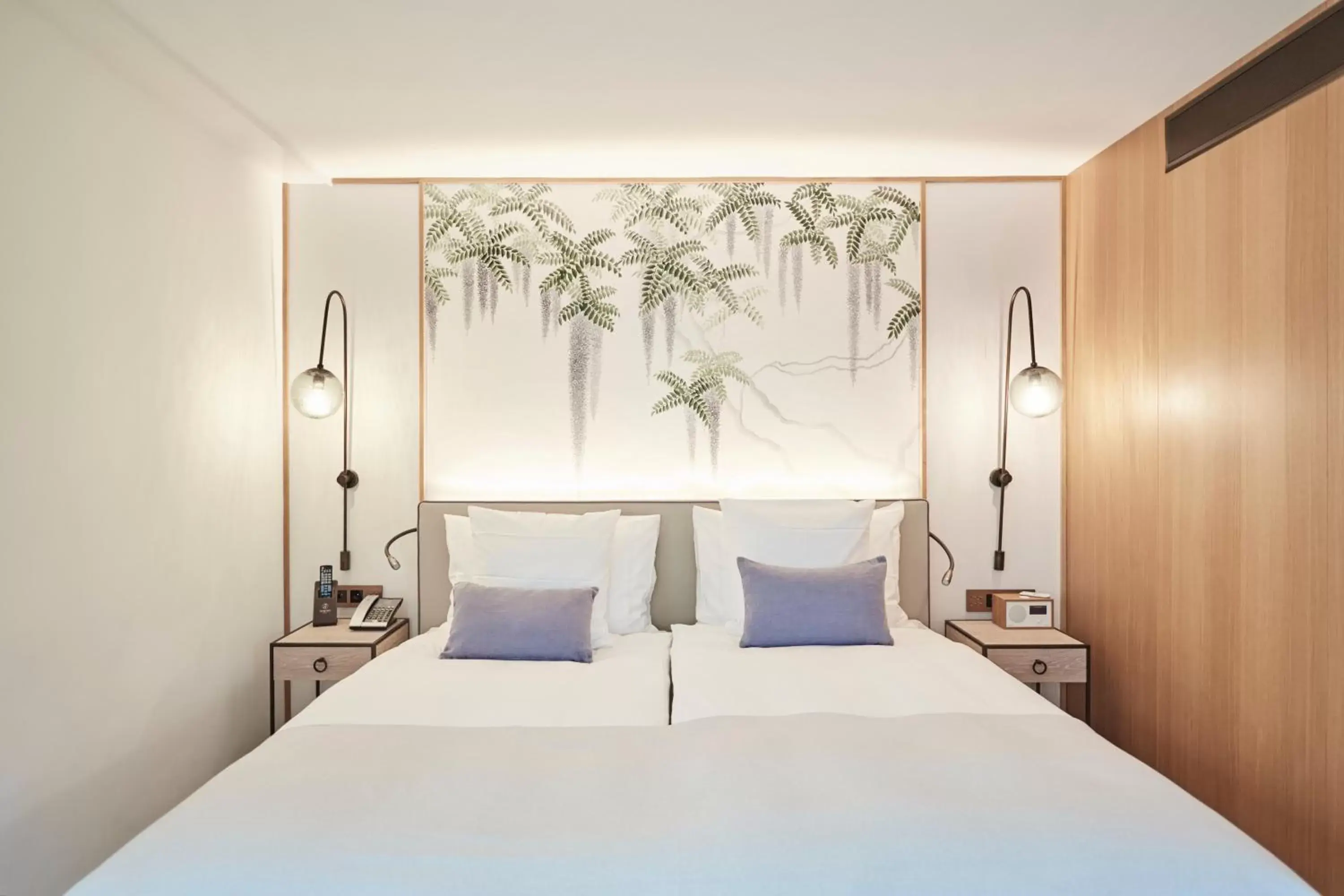 Bedroom, Bed in Storchen Zürich - Lifestyle boutique Hotel