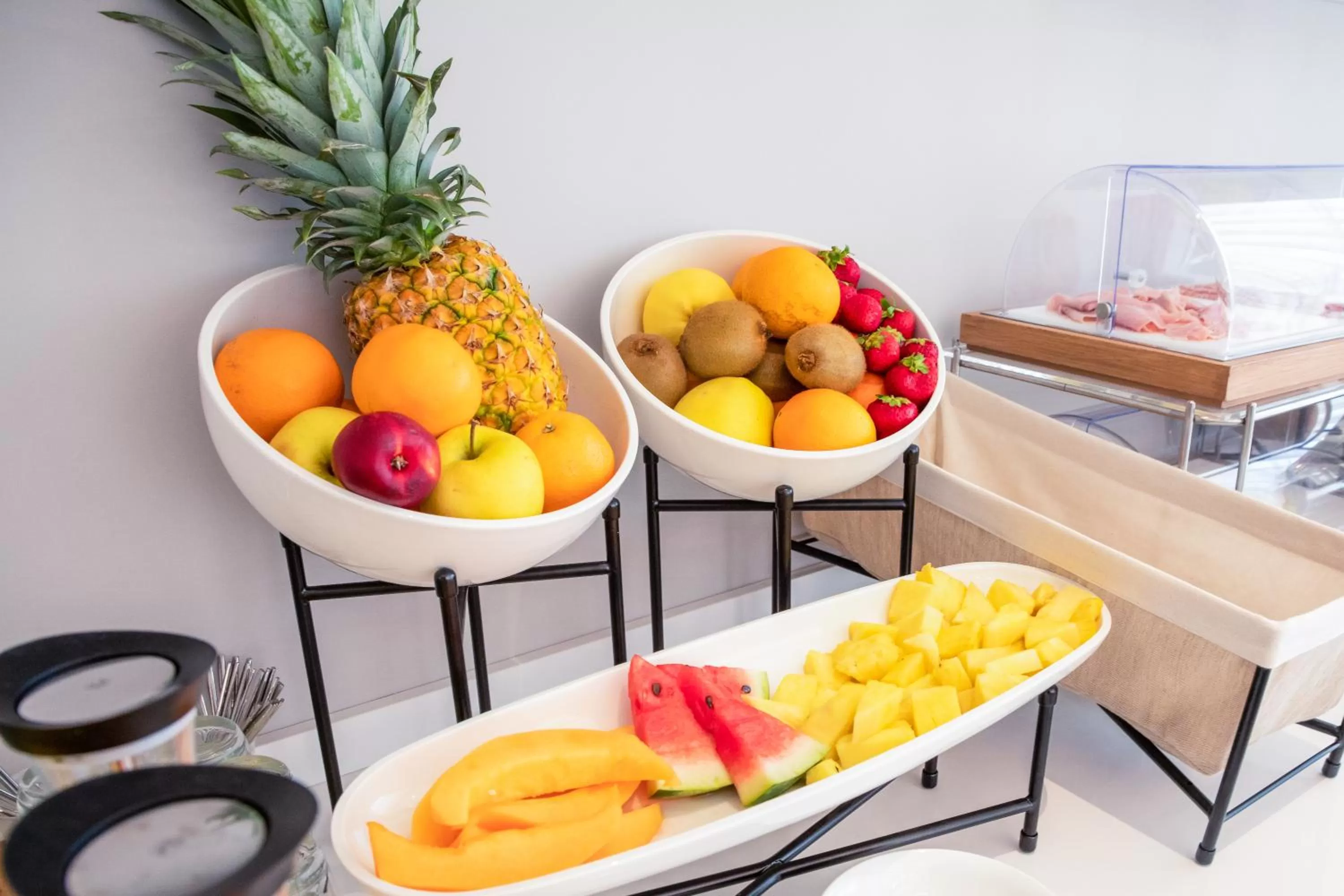 Breakfast in Hotel Baby