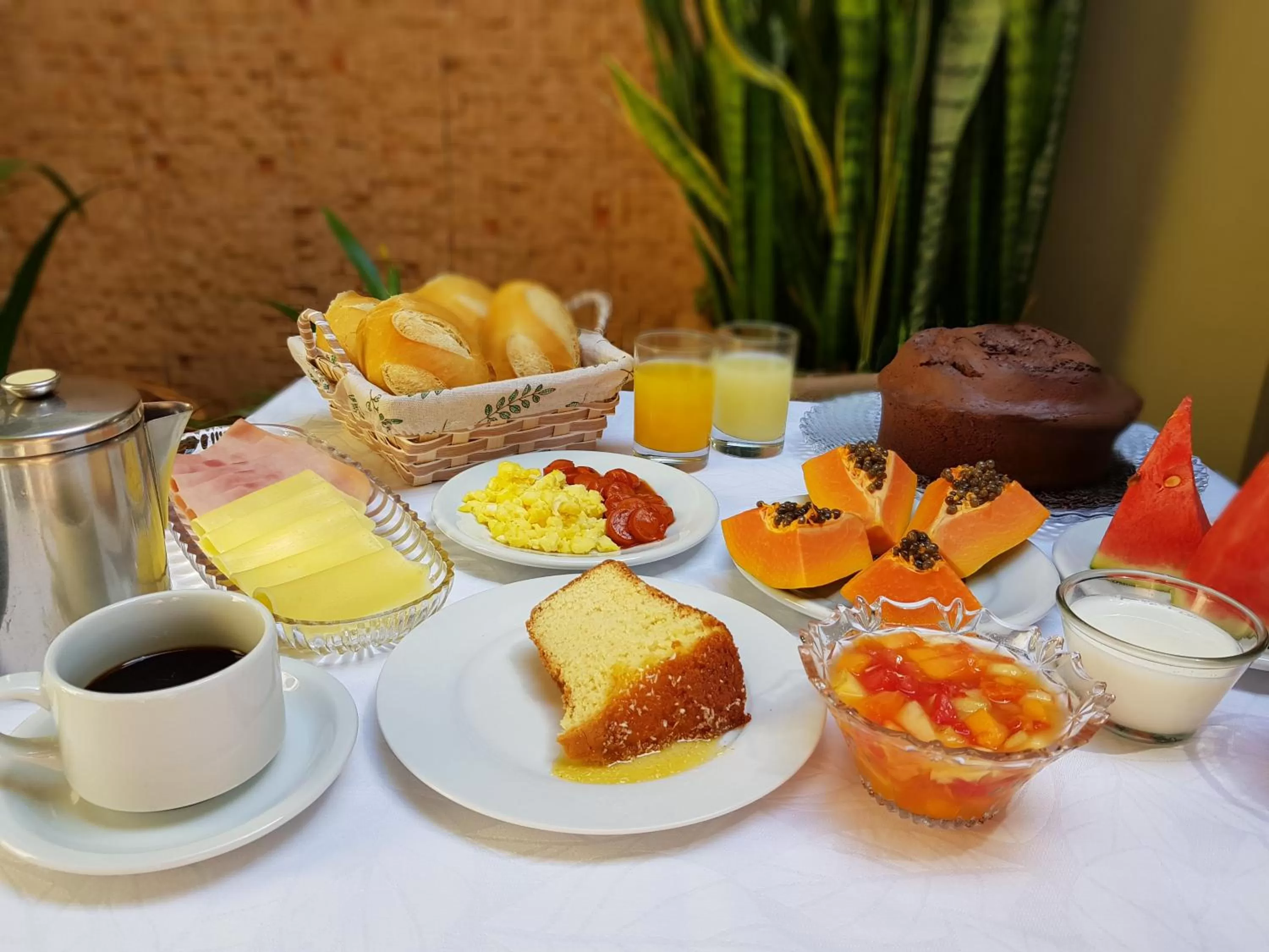 Breakfast in Hotel Recreio dos Bandeirantes