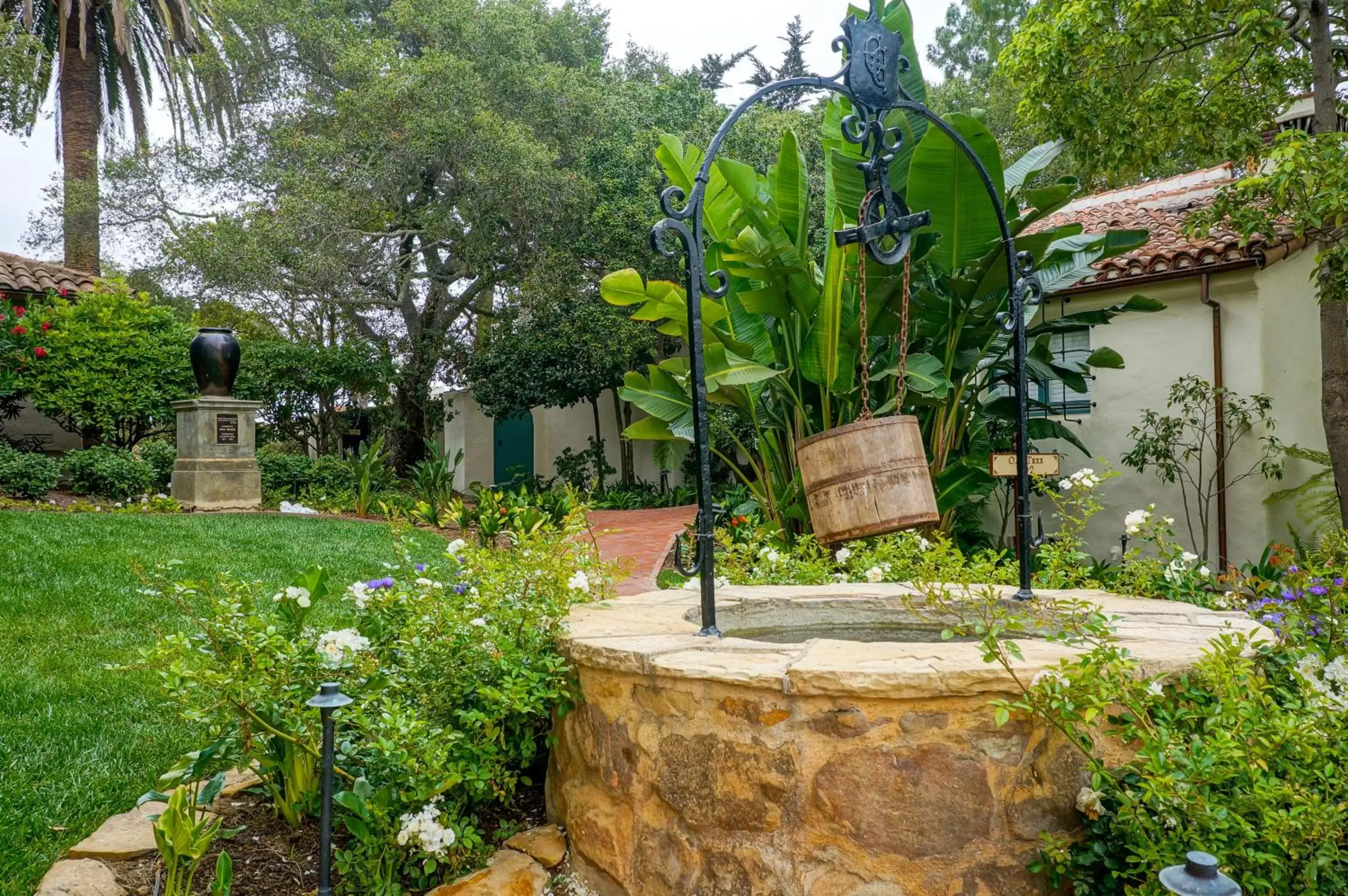 Facade/entrance, Garden in El Encanto, A Belmond Hotel, Santa Barbara