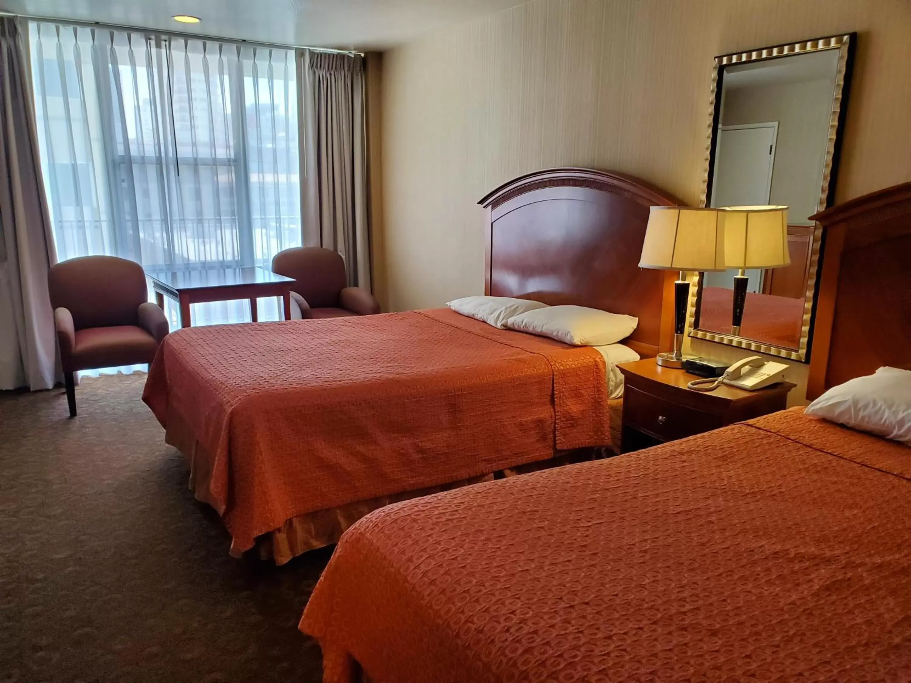 Queen Room with Two Queen Beds in Royal Pacific Motor Inn