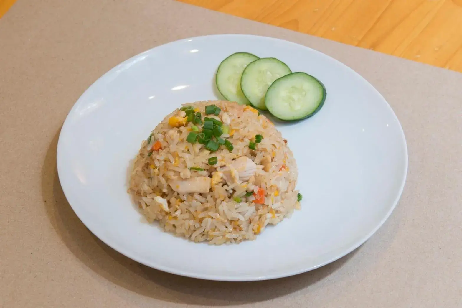 Breakfast in Kinnon Deluxe Hostel Coworking Cafe Breakfast in Kinnon Deluxe Hostel Coworking Cafe