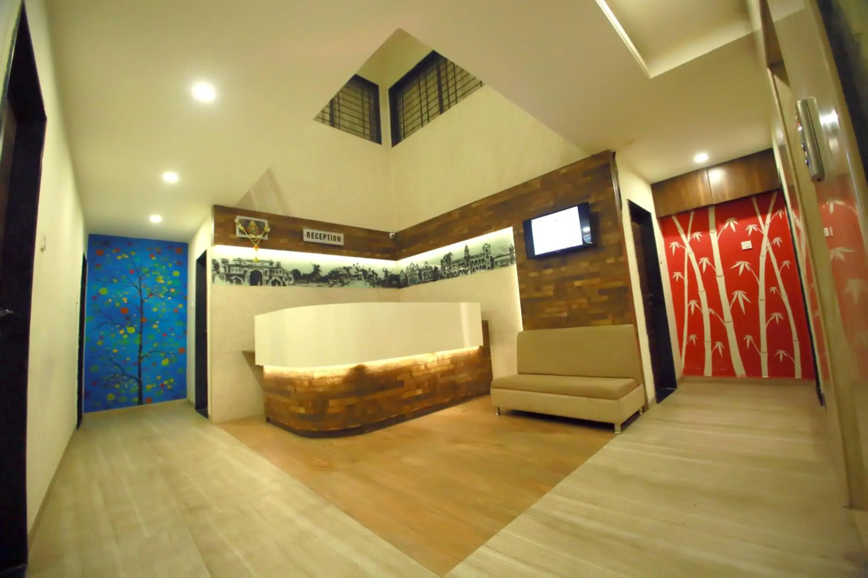 Lobby or reception in Hotel Madhuri Executive