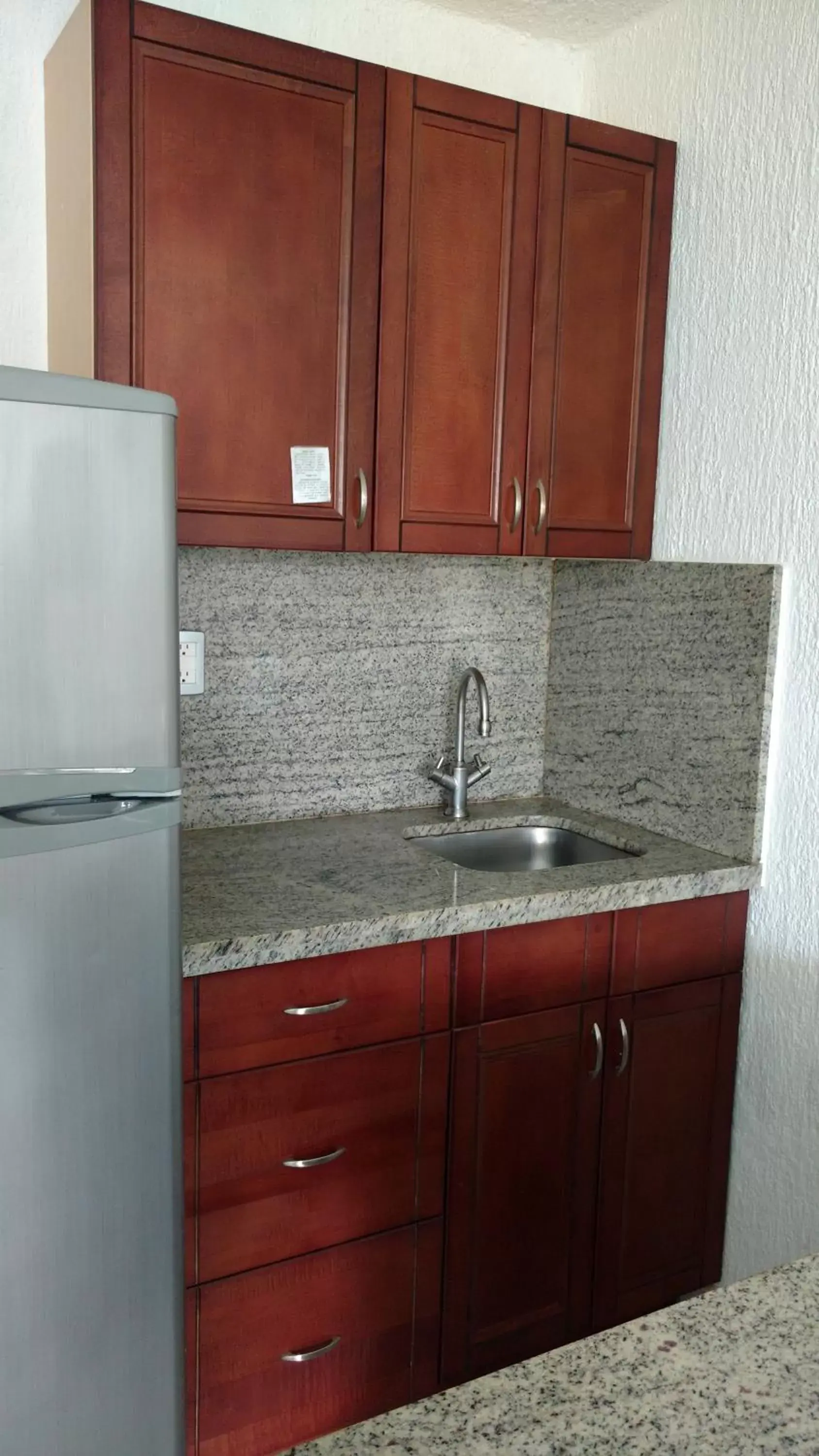 Kitchen or kitchenette, Kitchen/Kitchenette in Apartment Ocean Front Cancun