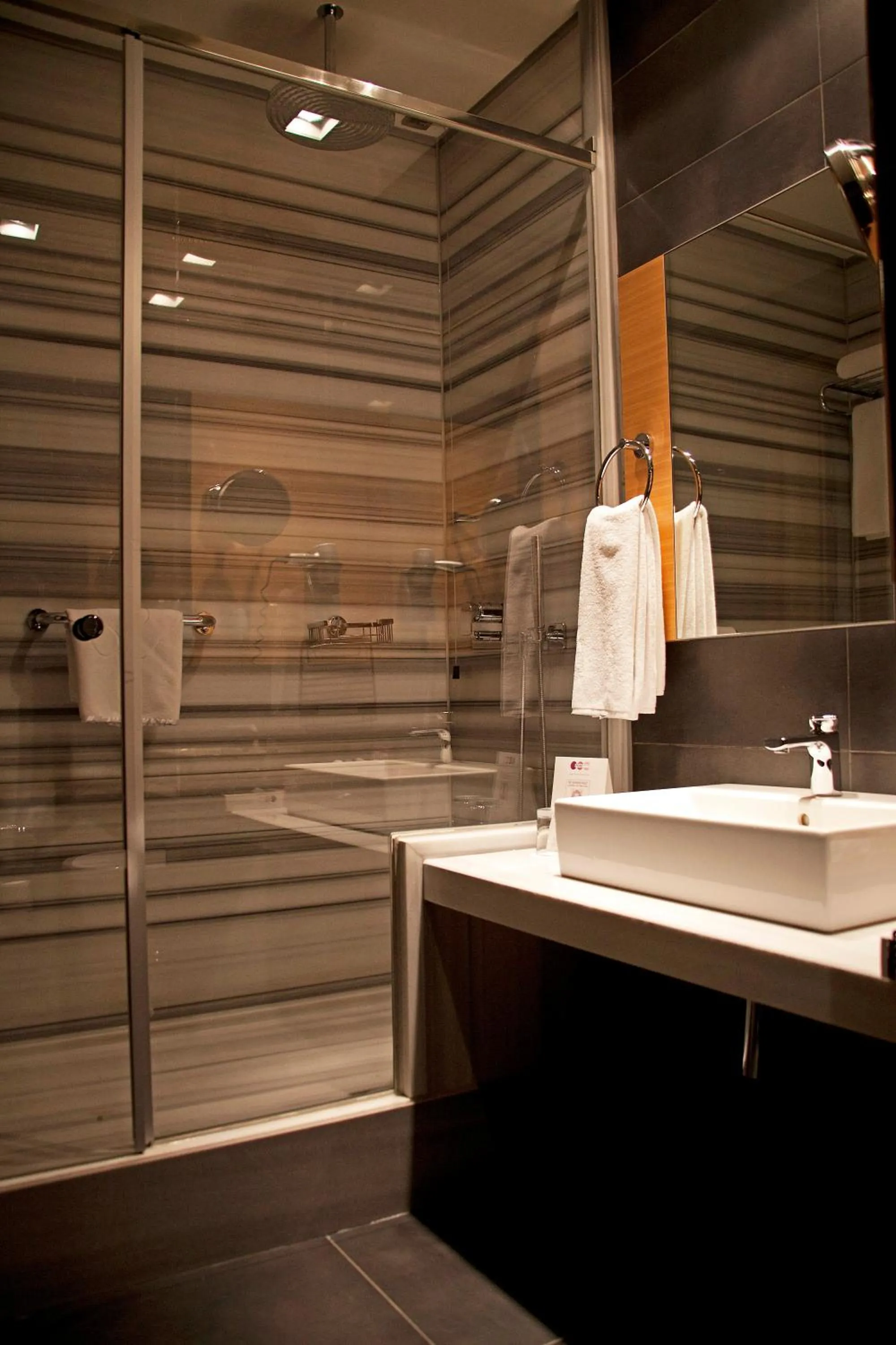 Bathroom in Point Hotel Barbaros