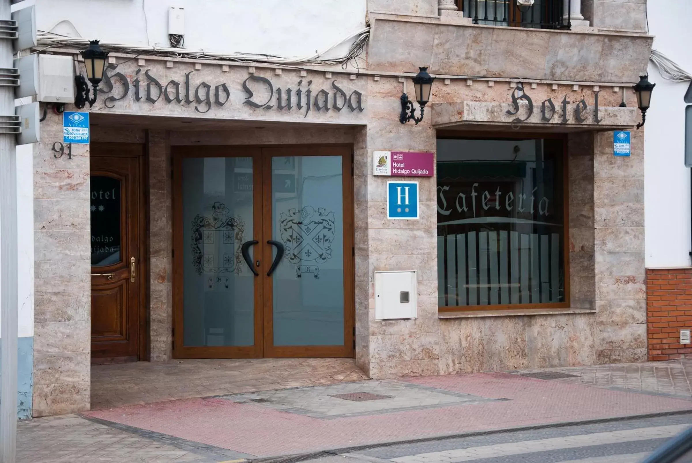 Facade/entrance in Hotel Hidalgo Quijada