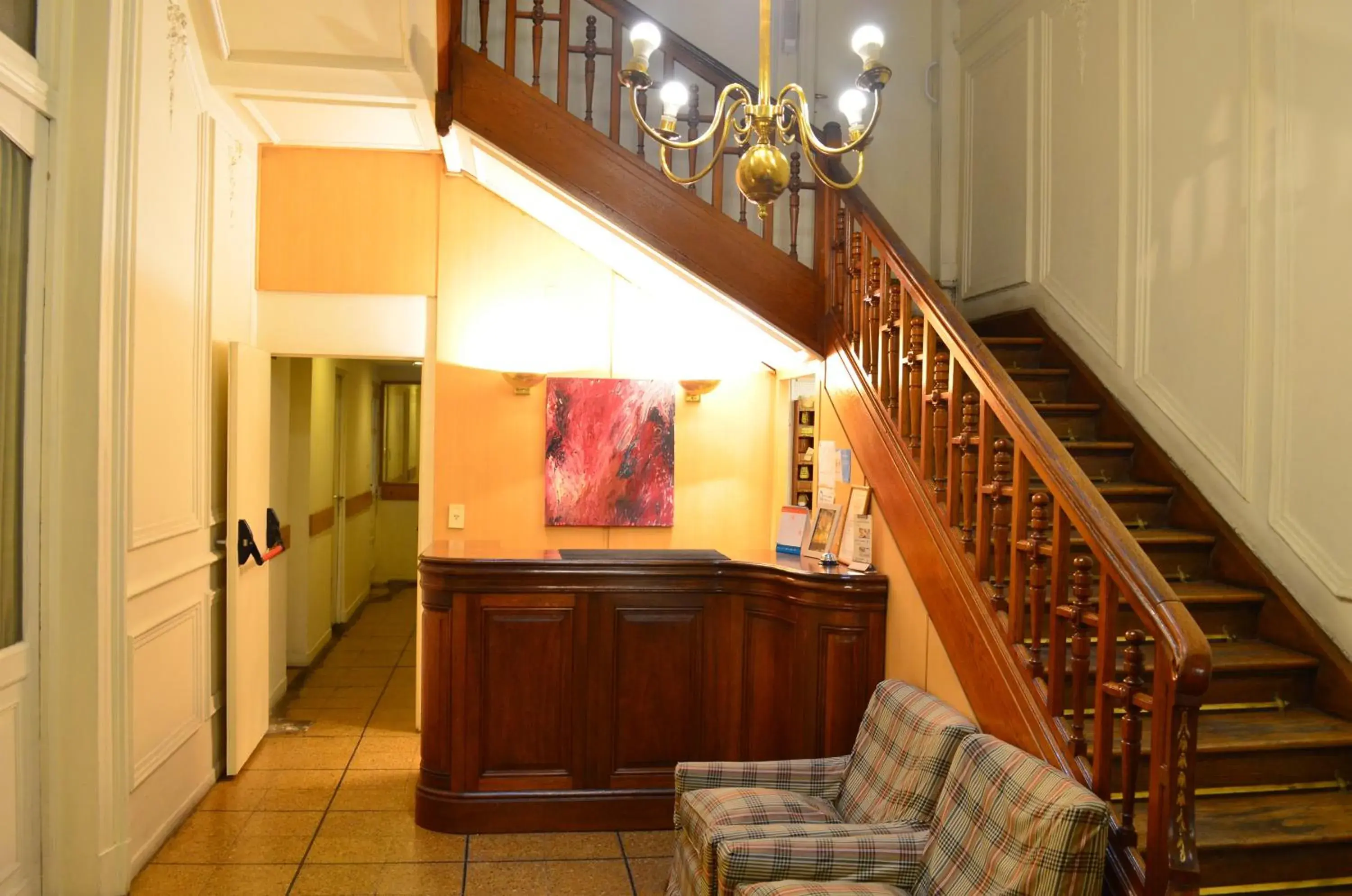 Lobby/Reception in Hotel Gran Sarmiento